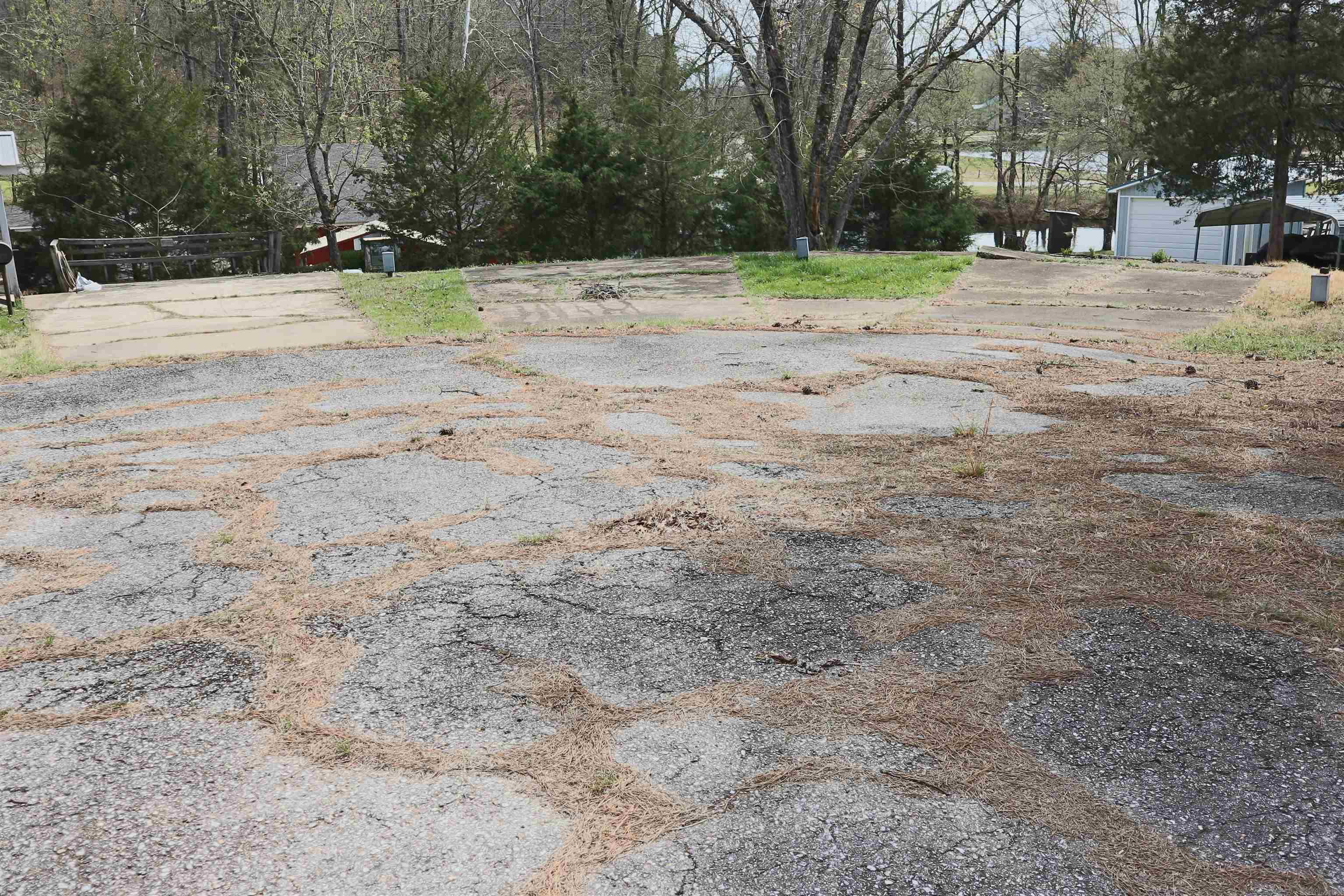 173  Barbary  Hot Springs, AR