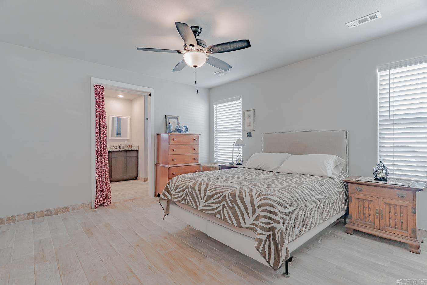 1665  NC 1600  Compton, AR