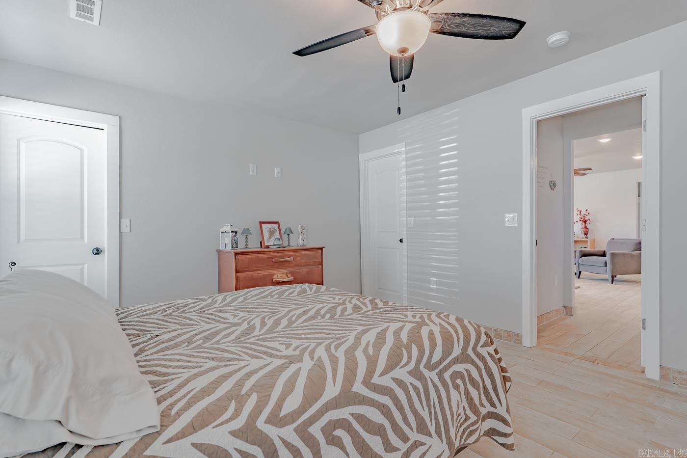 1665  NC 1600  Compton, AR