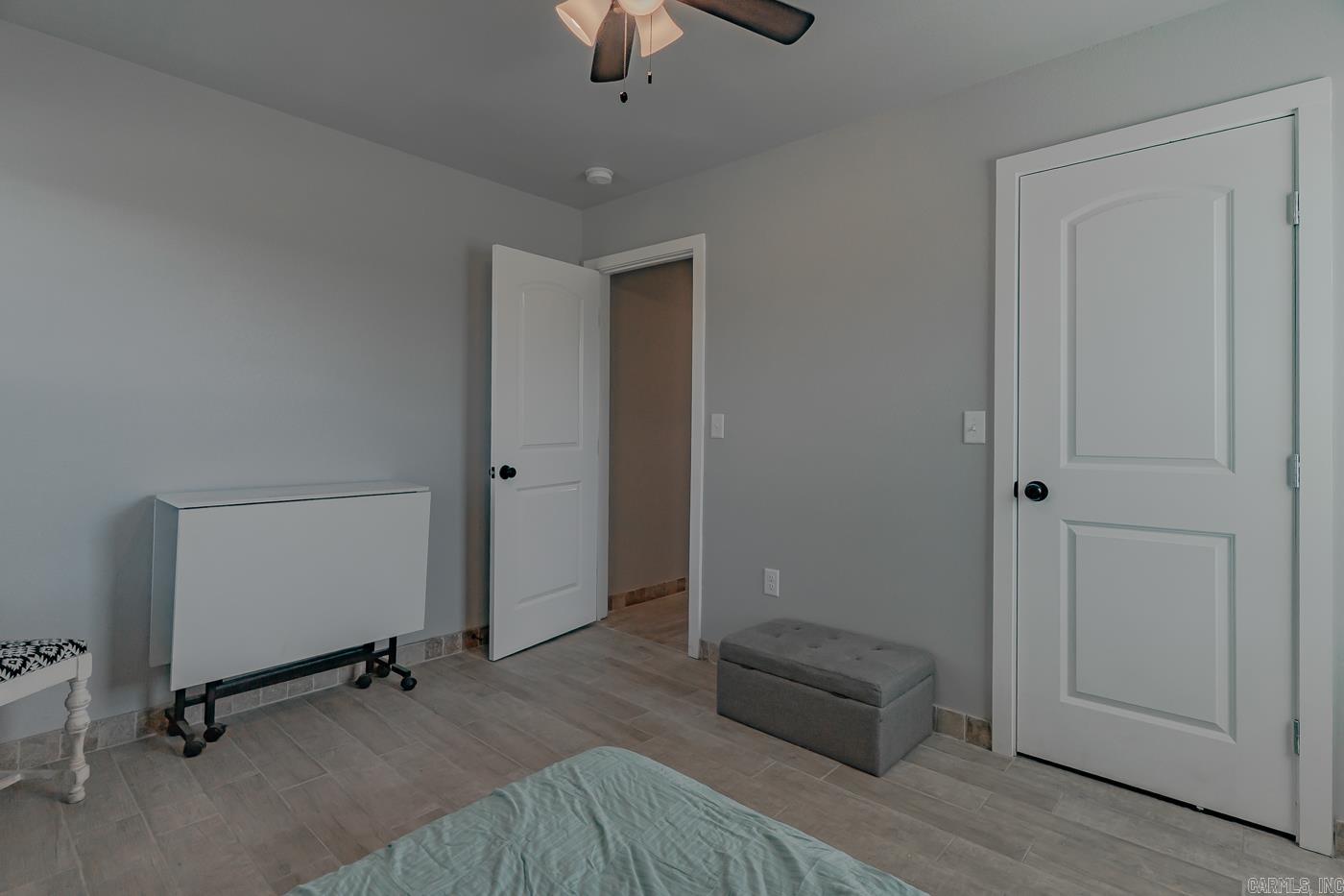 1665  NC 1600  Compton, AR