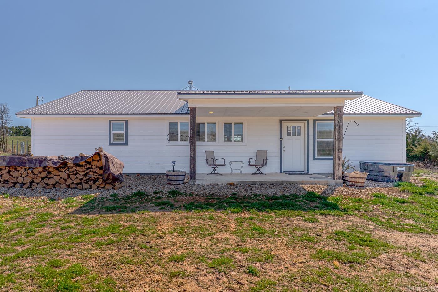 1665  NC 1600  Compton, AR