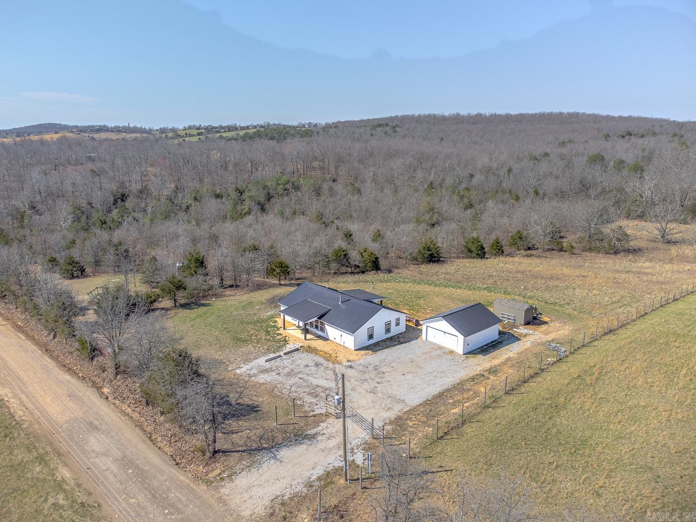 1665  NC 1600  Compton, AR