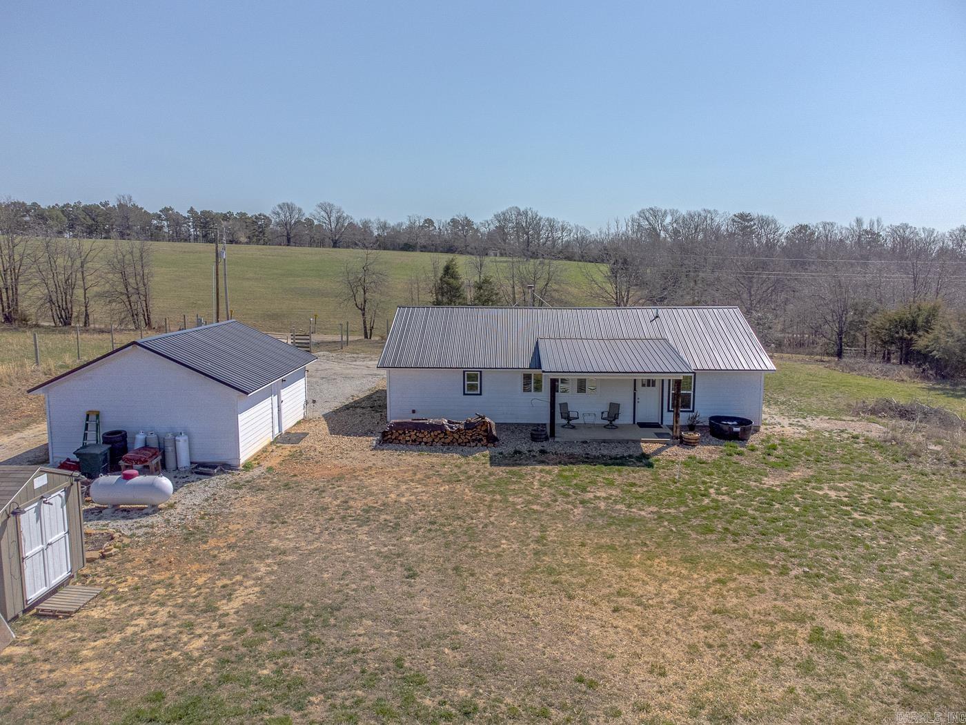 1665  NC 1600  Compton, AR