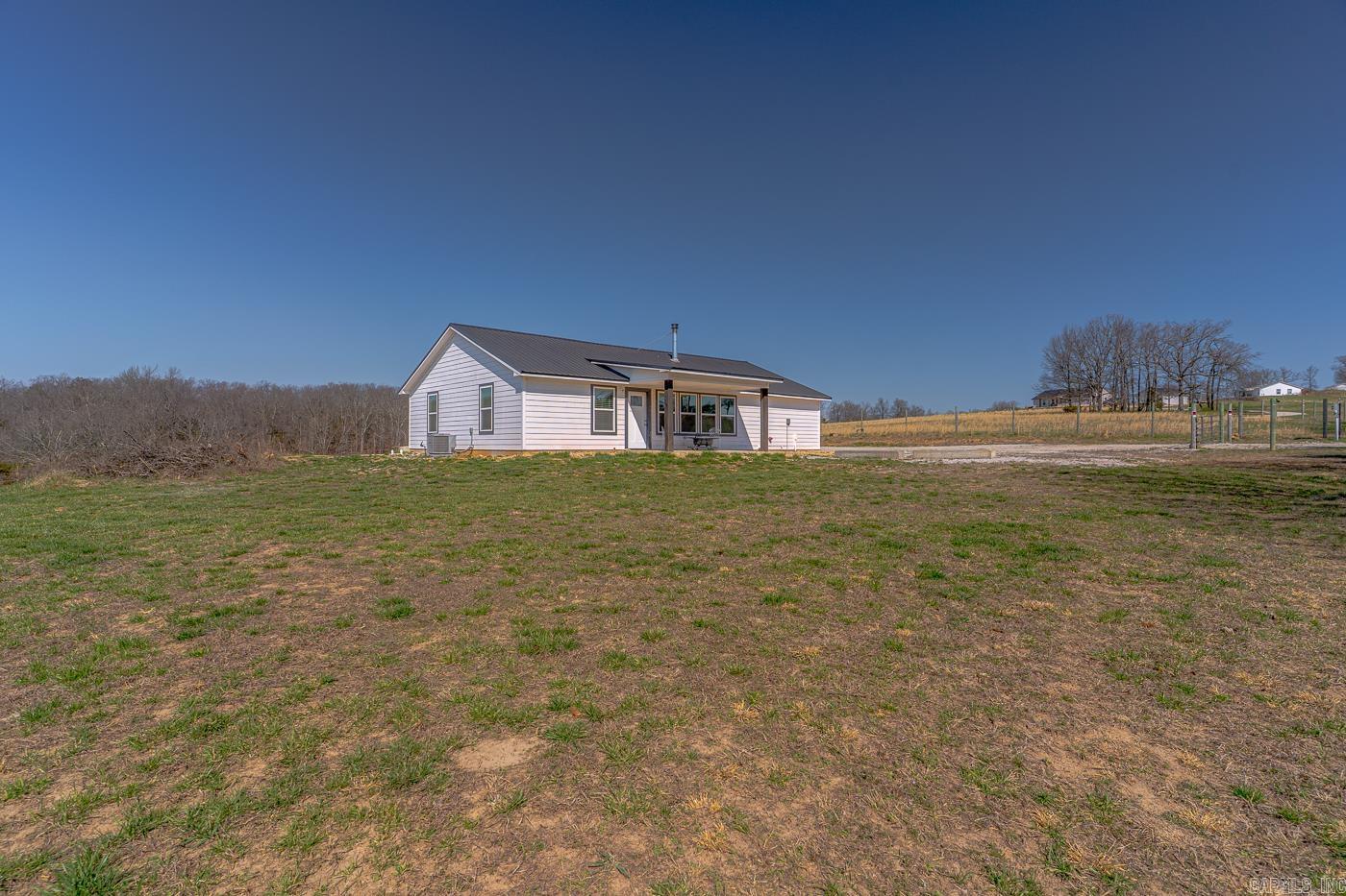 1665  NC 1600  Compton, AR