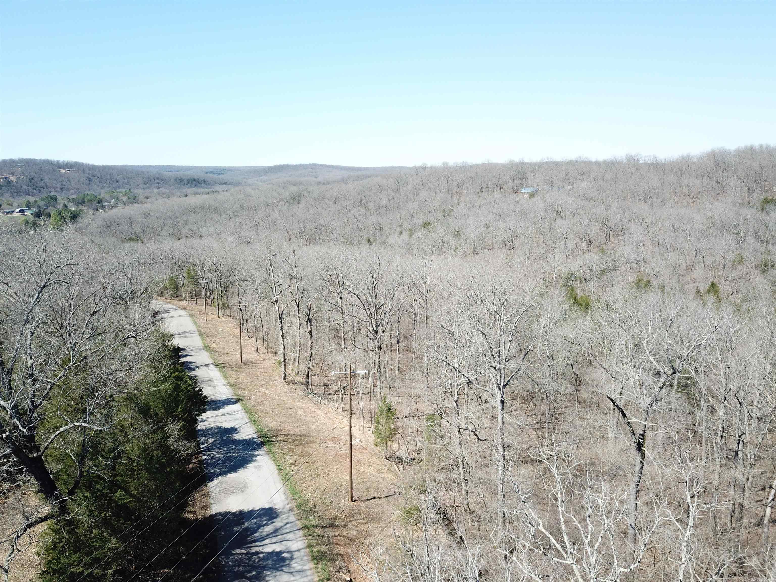 000  Bluff  Hardy, AR