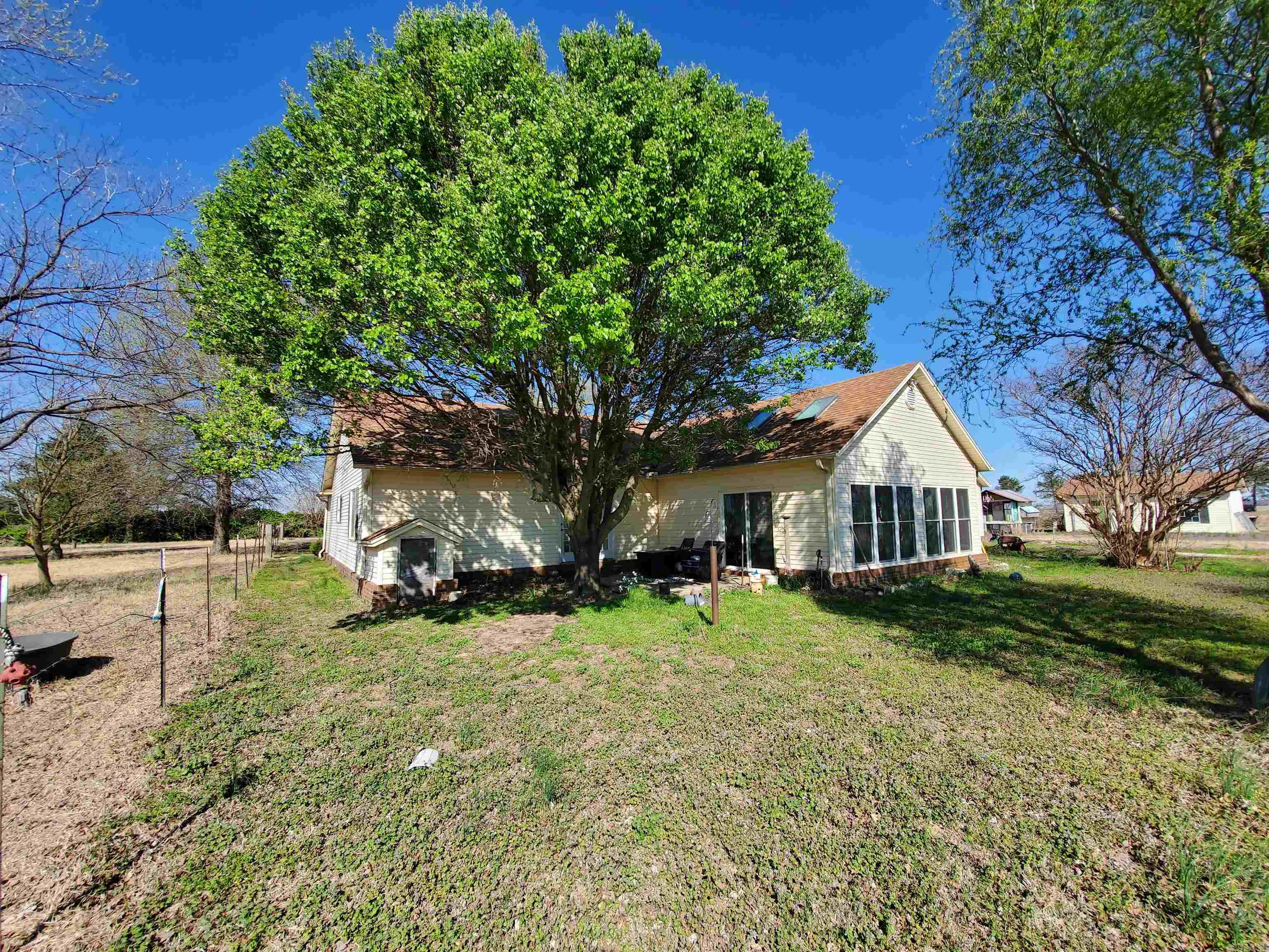 3976 CR 528 Rector, AR 72454