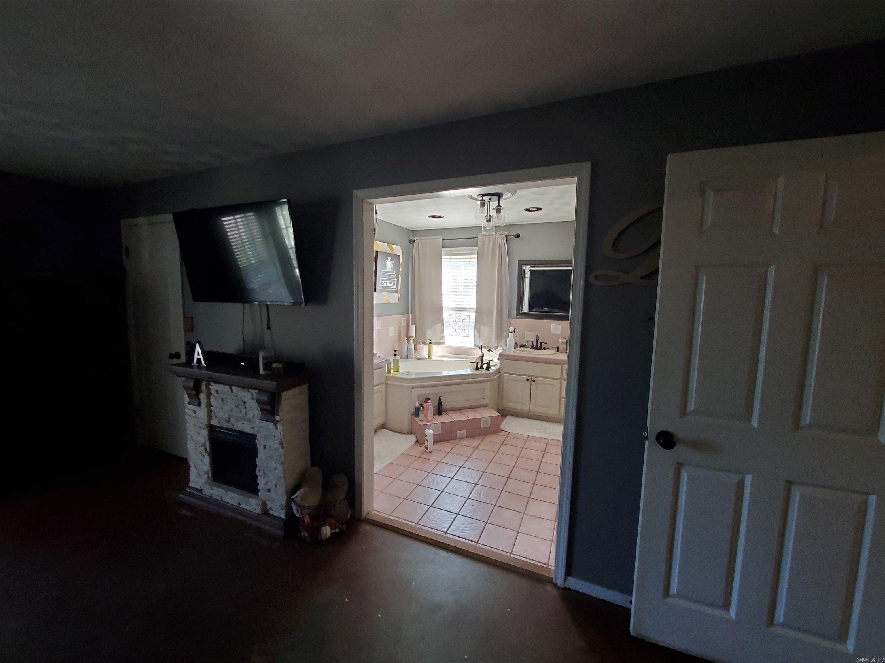 3976 CR 528 Rector, AR 72454