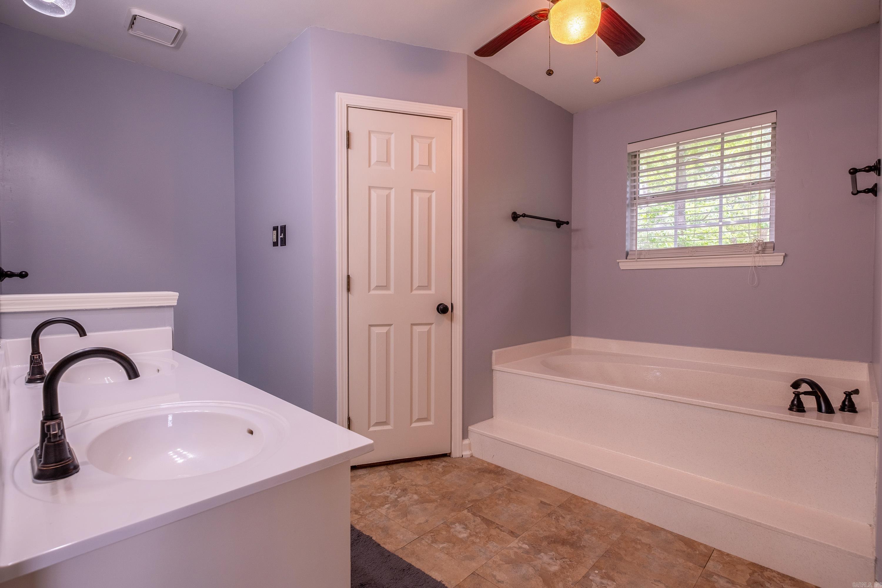 18  Honey Bear  Little Rock, AR