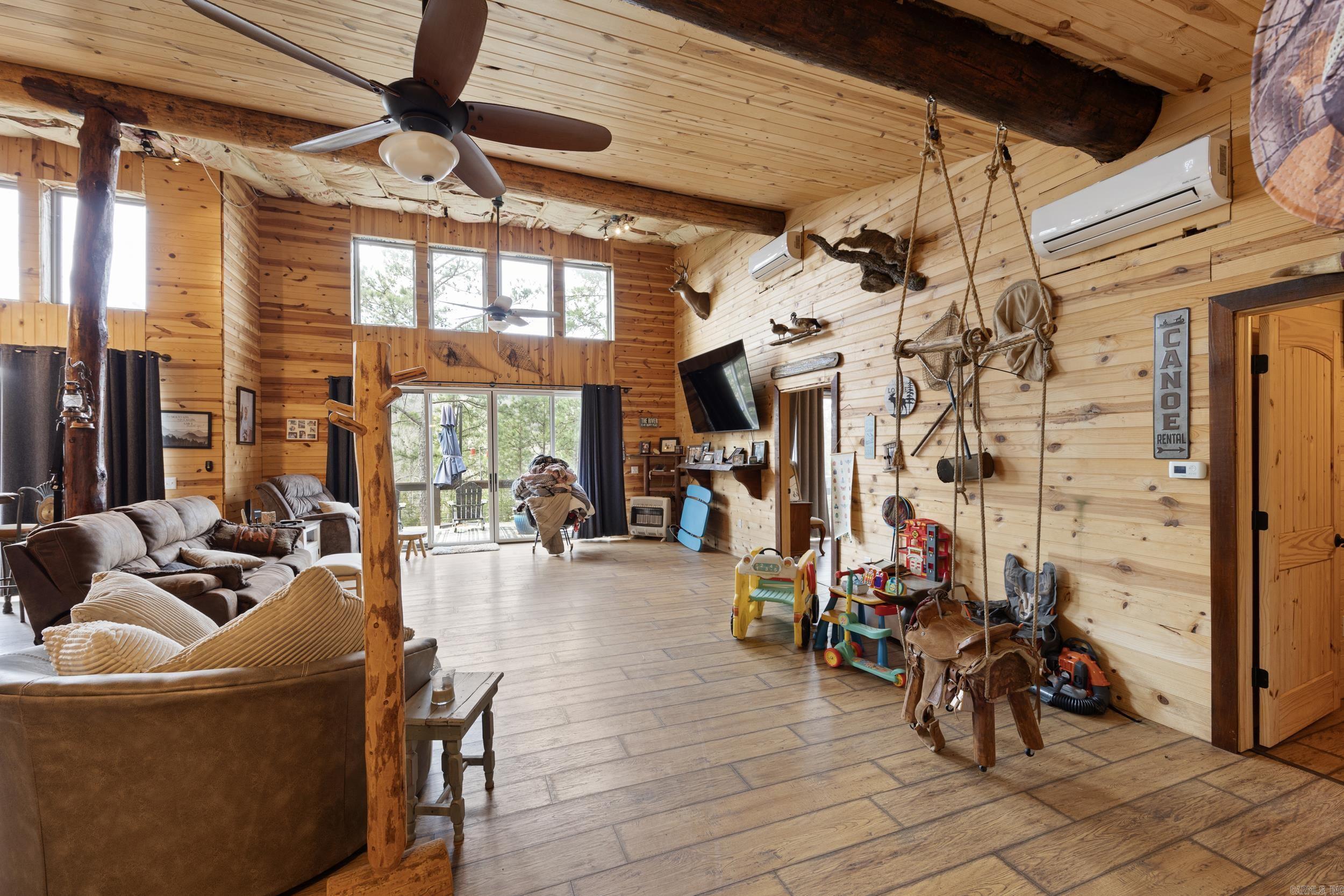 9132  Cass Oark  Ozark, AR
