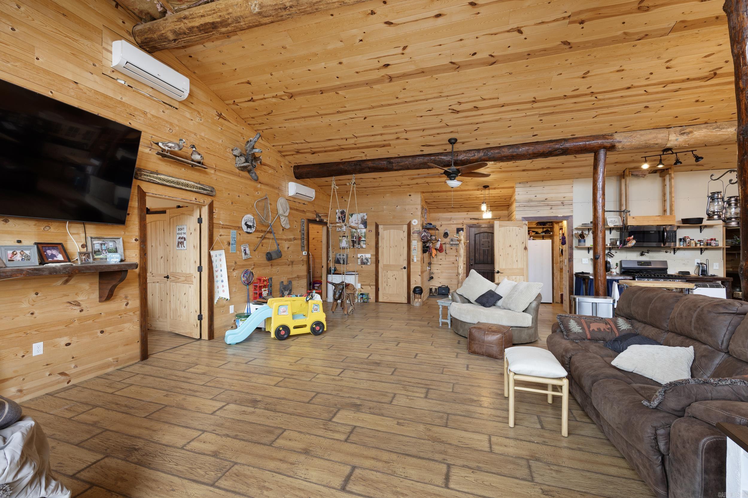 9132  Cass Oark  Ozark, AR
