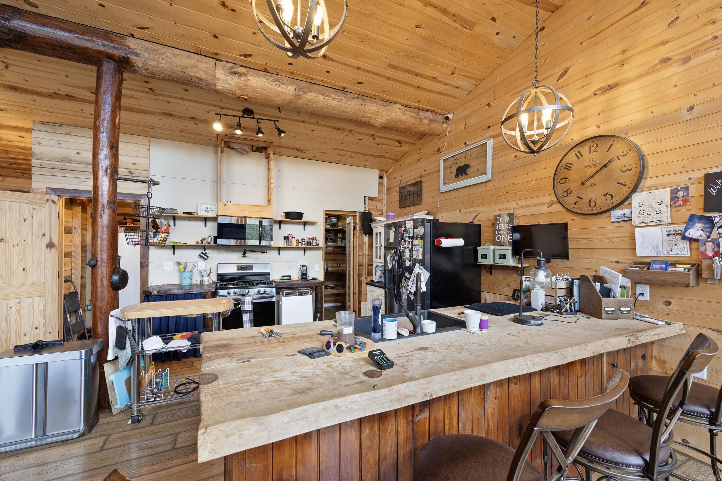 9132  Cass Oark  Ozark, AR