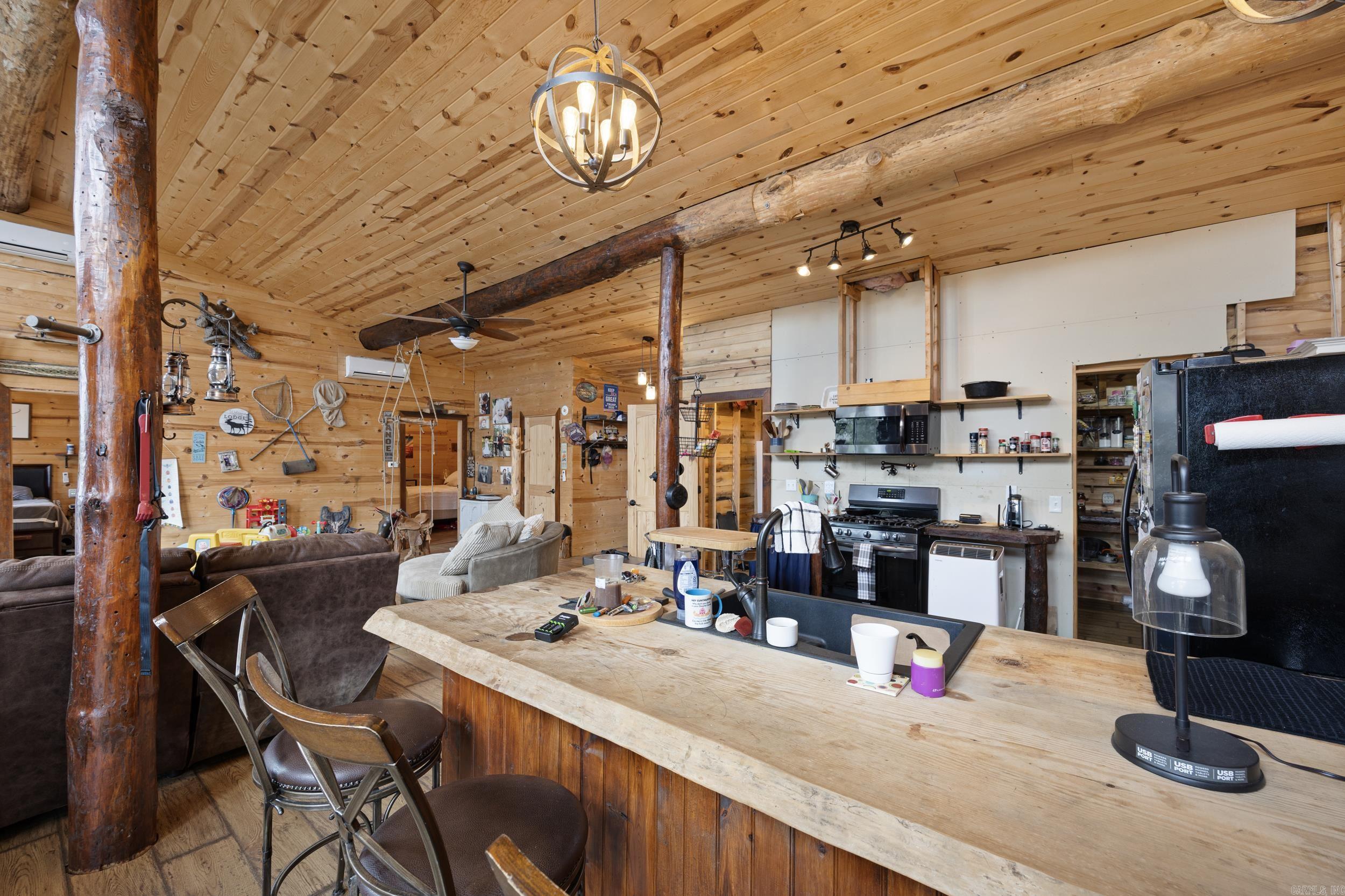 9132  Cass Oark  Ozark, AR