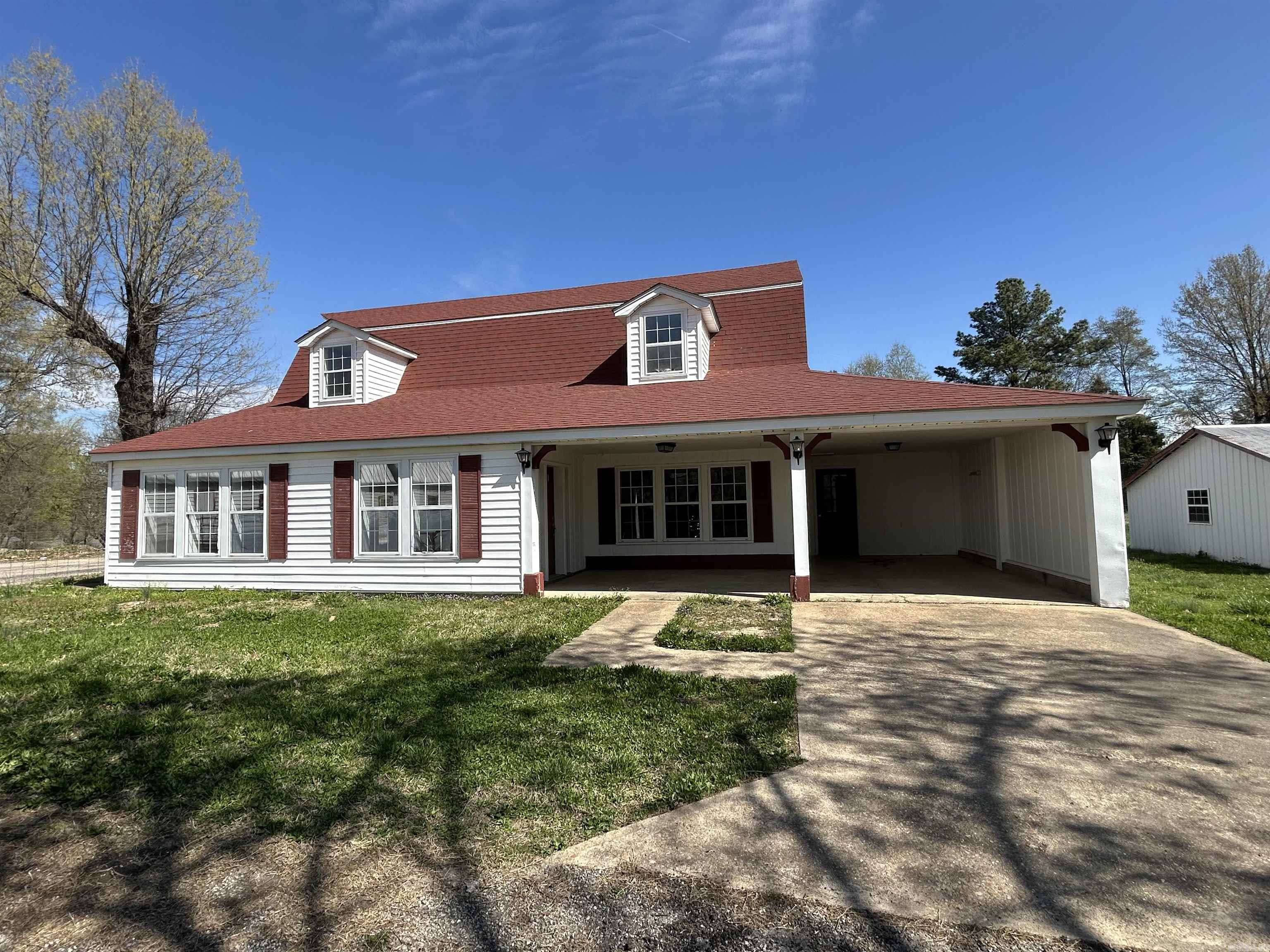610 Horseshoe Cove Cove