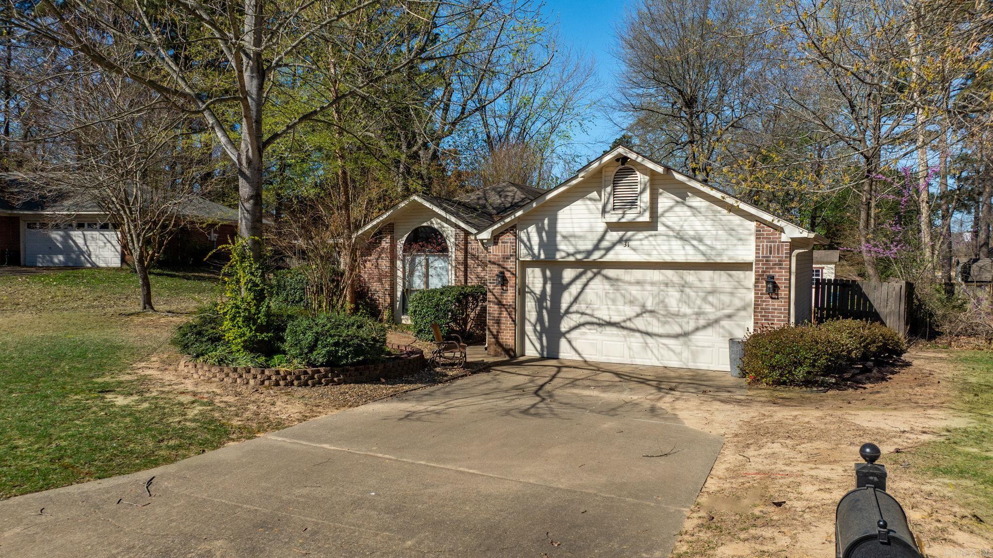 31  Danube Drive  Maumelle, AR