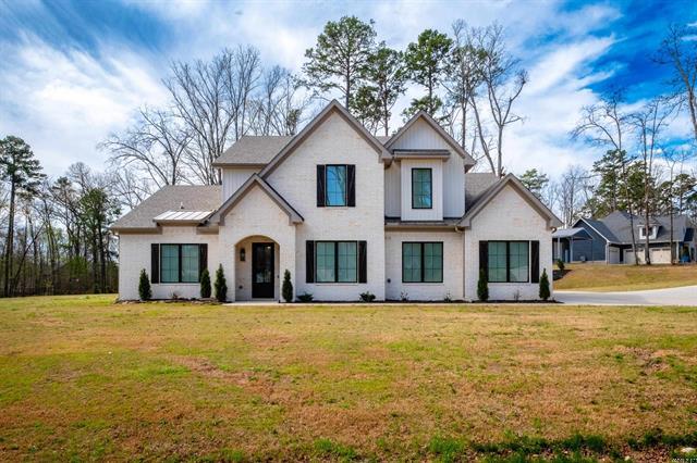 2072  Mohegan Trail  Benton, AR