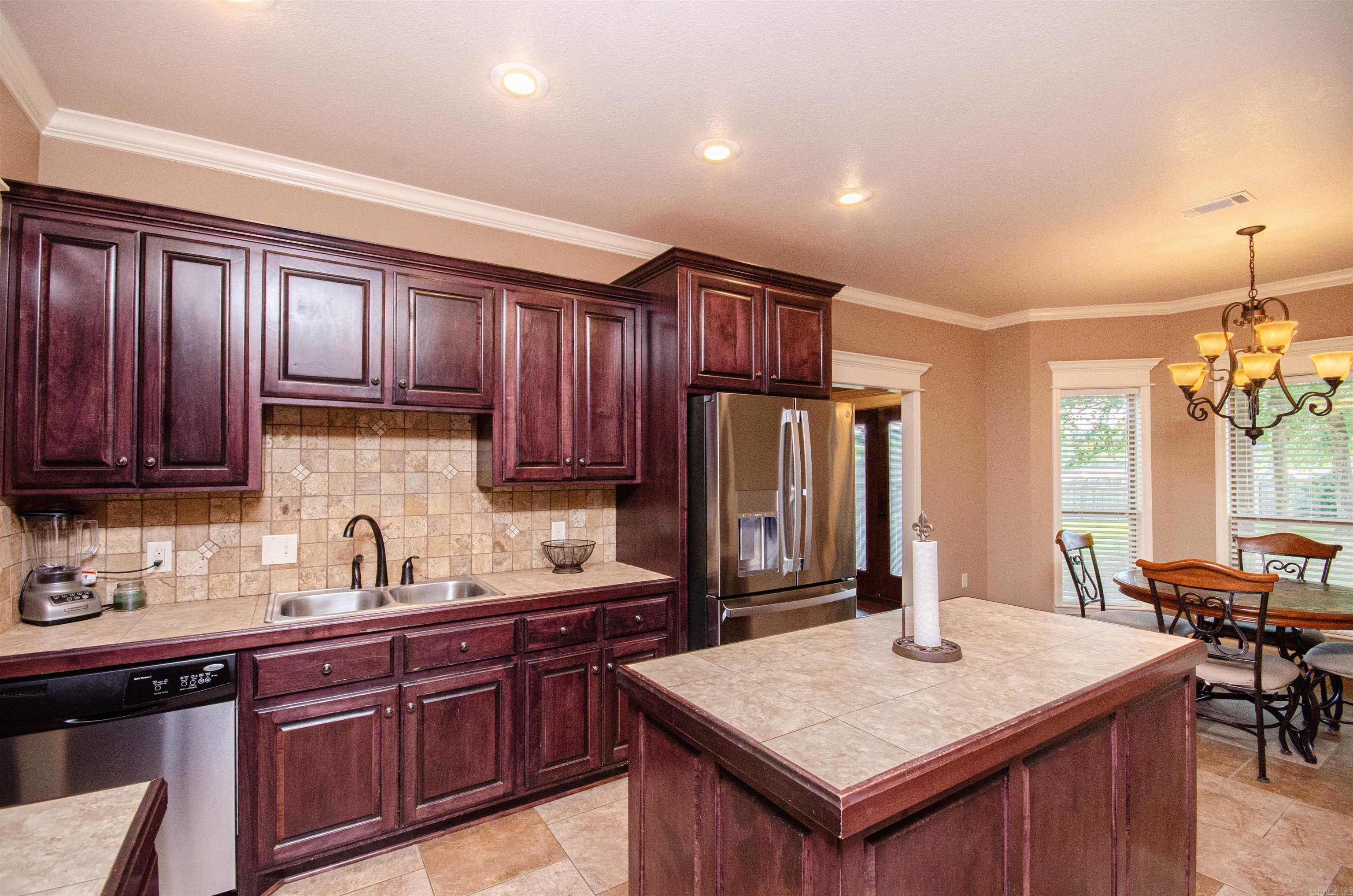10  Sablewood  Greenbrier, AR