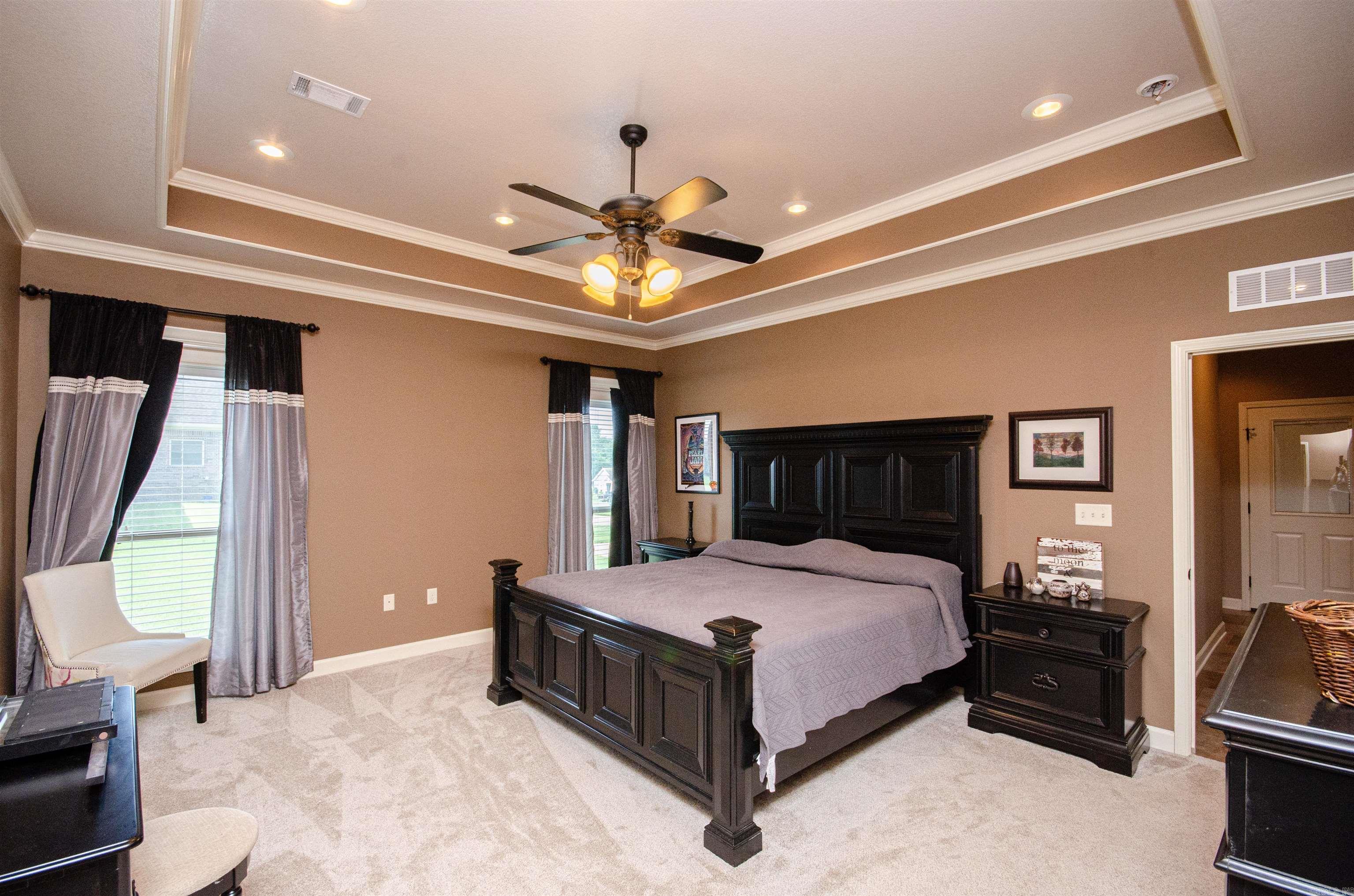 10  Sablewood  Greenbrier, AR