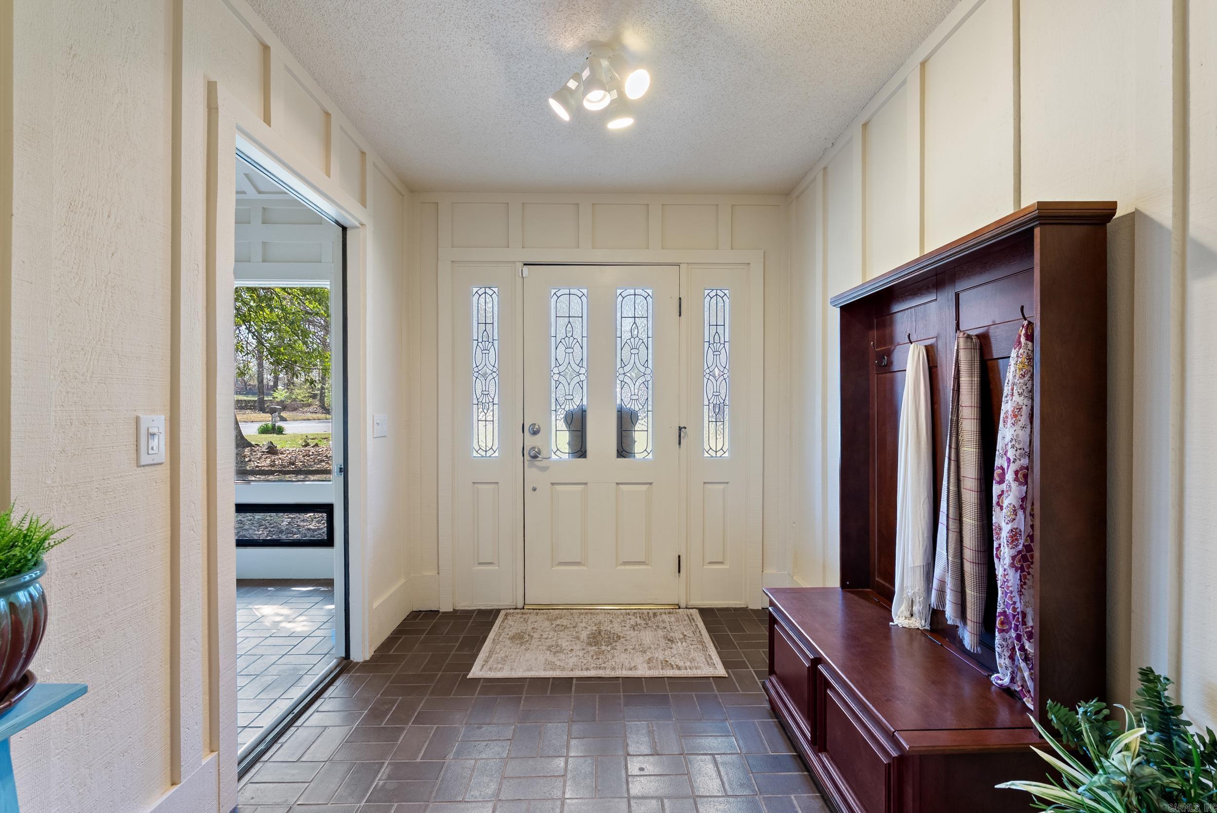 23  Hogan  Maumelle, AR