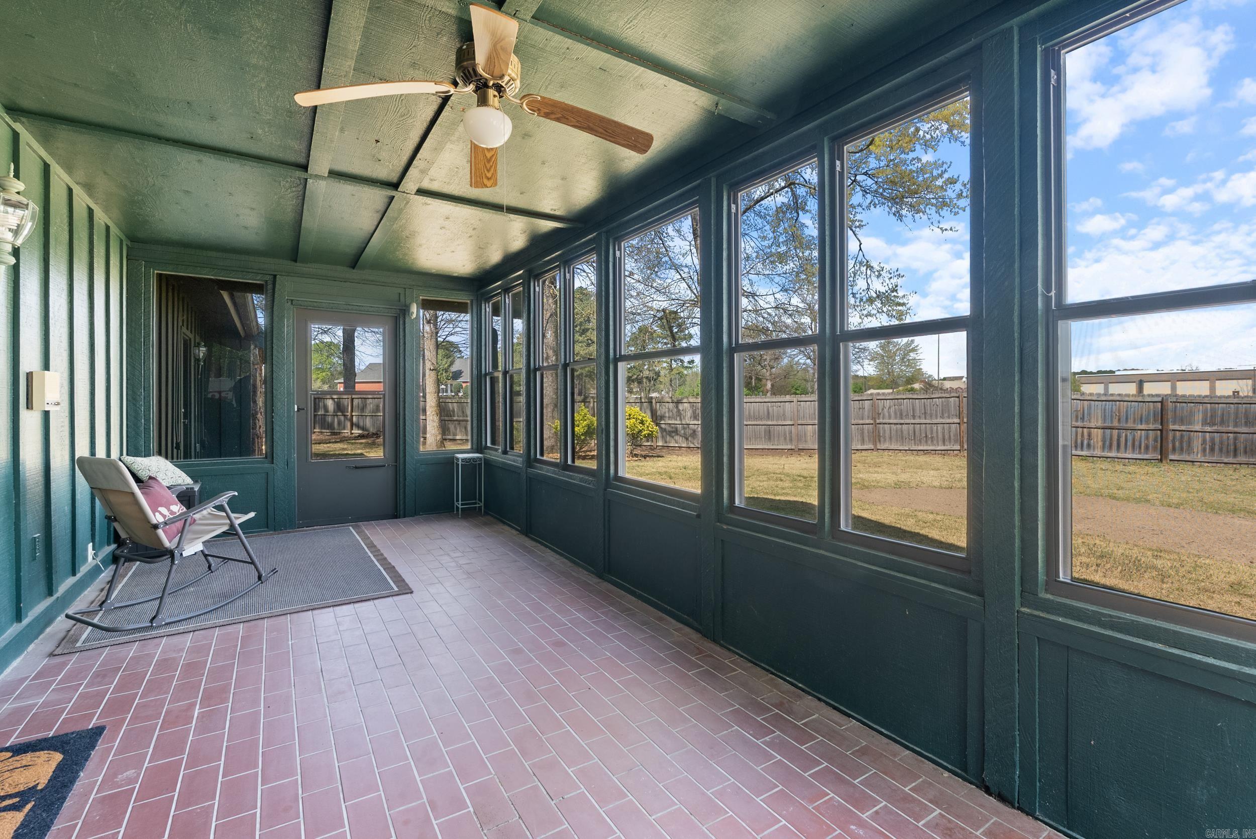 23  Hogan  Maumelle, AR