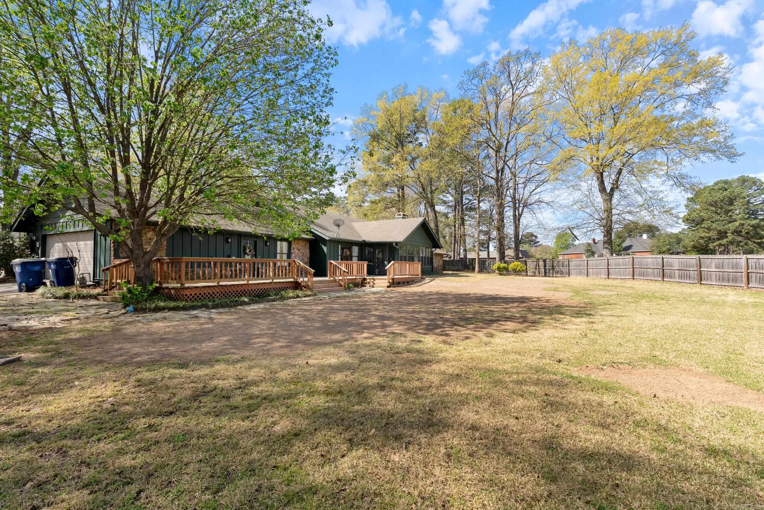 23  Hogan  Maumelle, AR