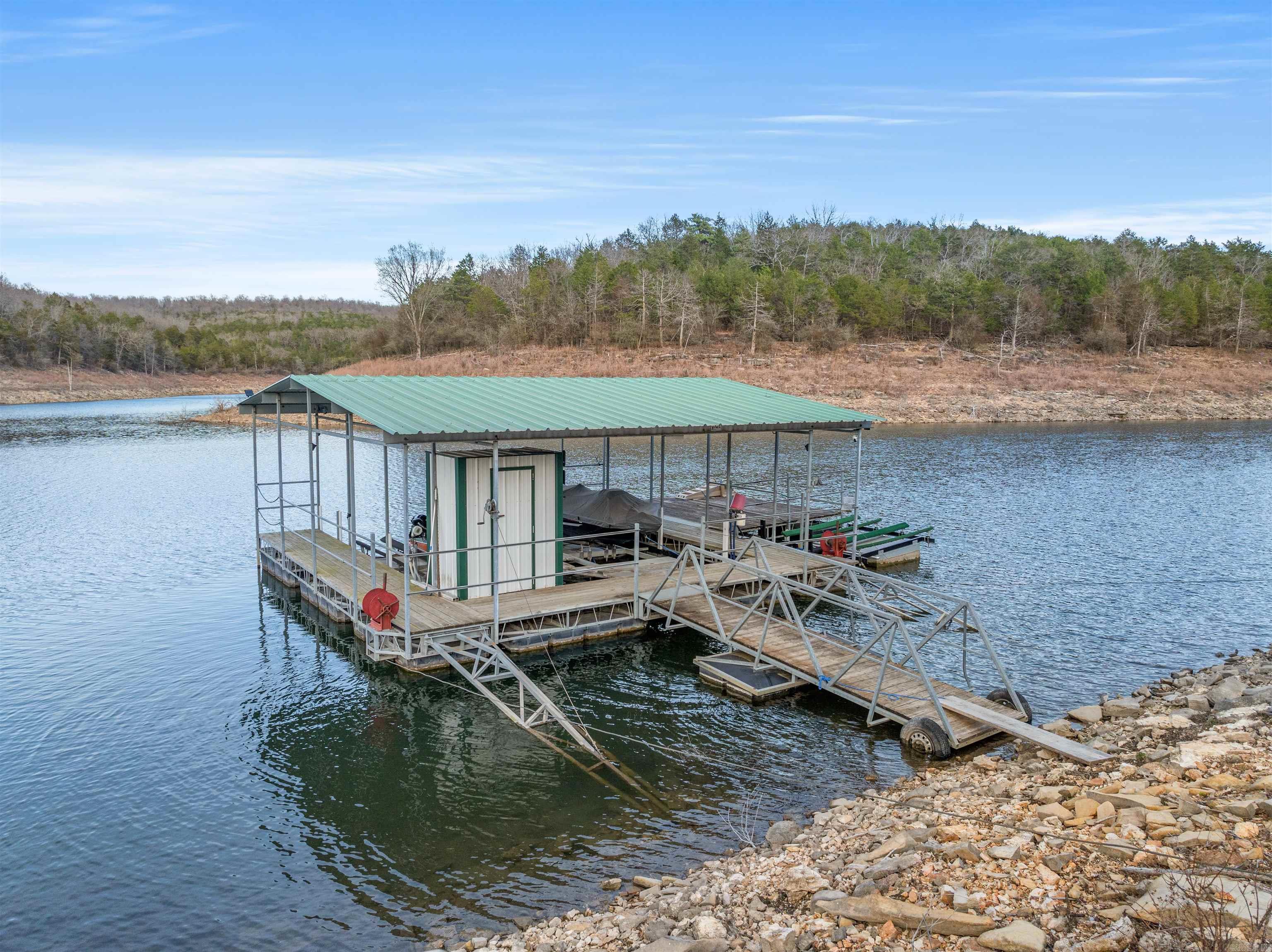 381 Alabaster Lane Yellville, AR 72687