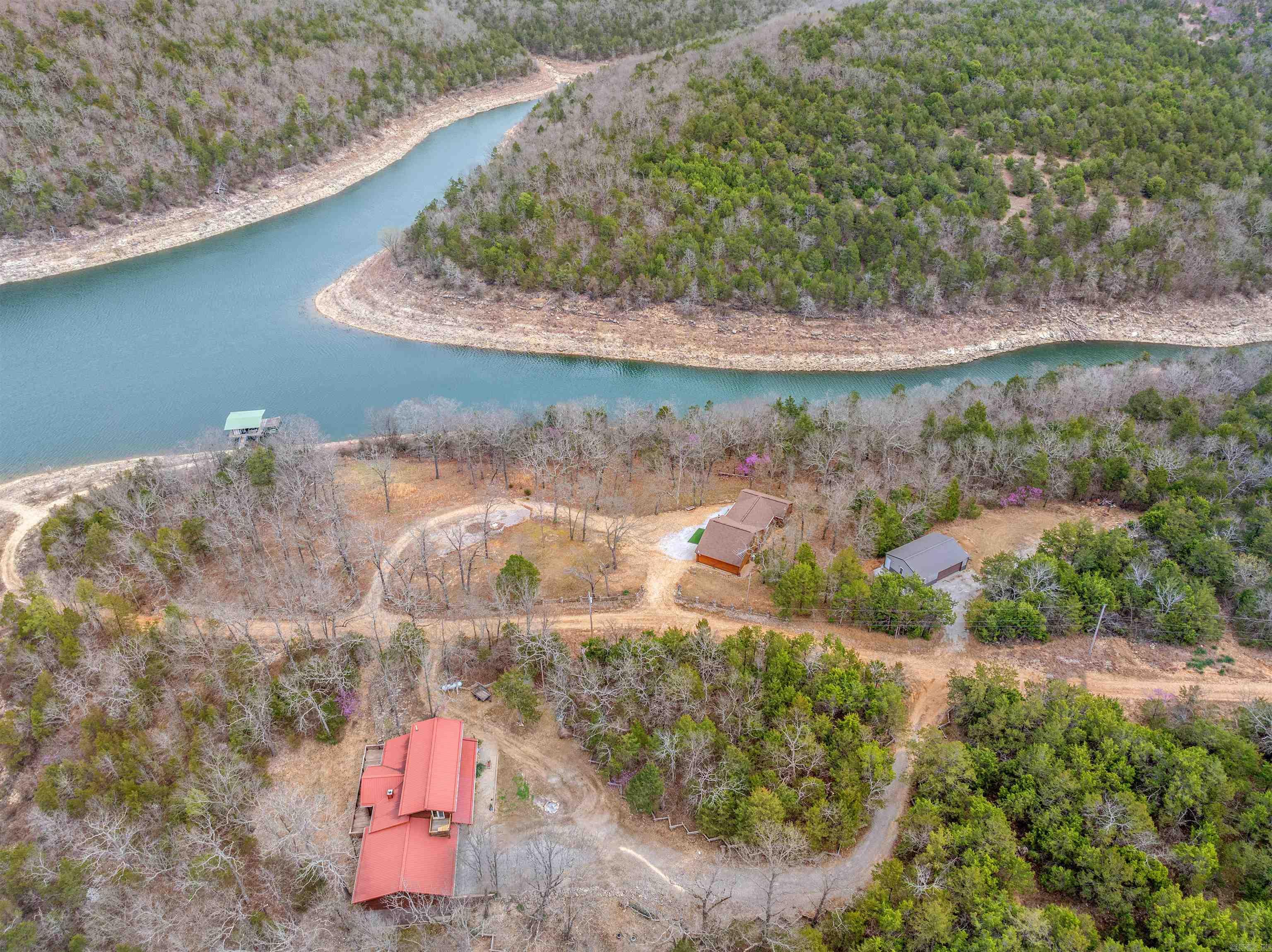 381 Alabaster Lane Yellville, AR 72687