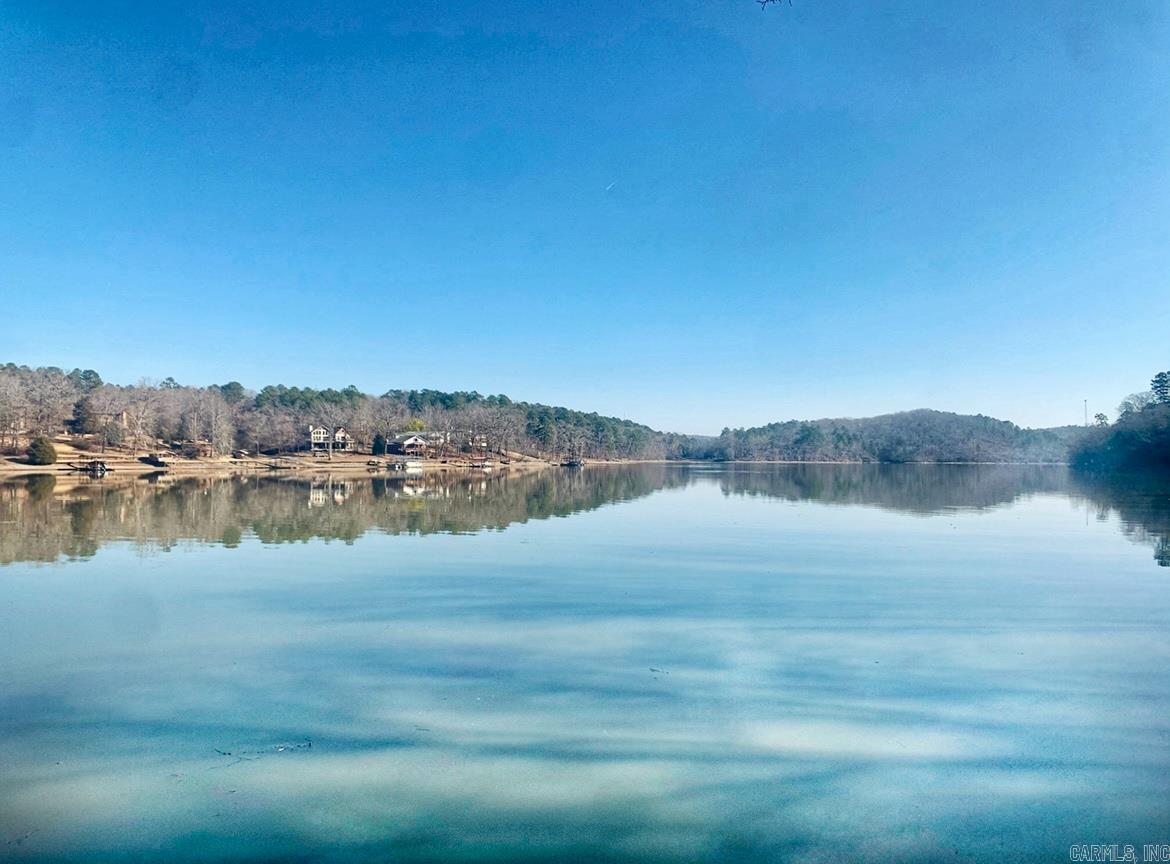 208  Avonshire  Hot Springs, AR