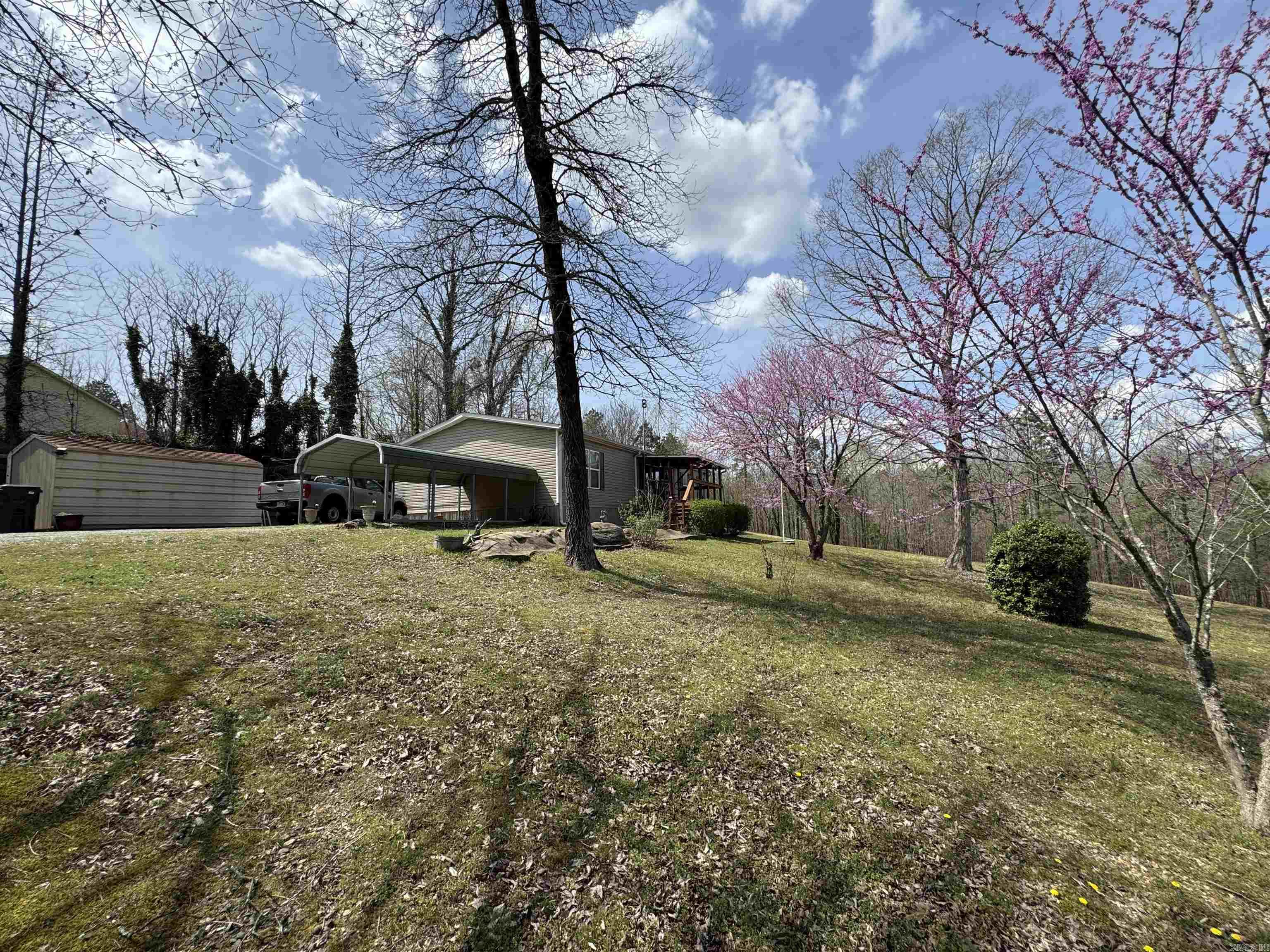 8135  Park  Fountain Lake, AR