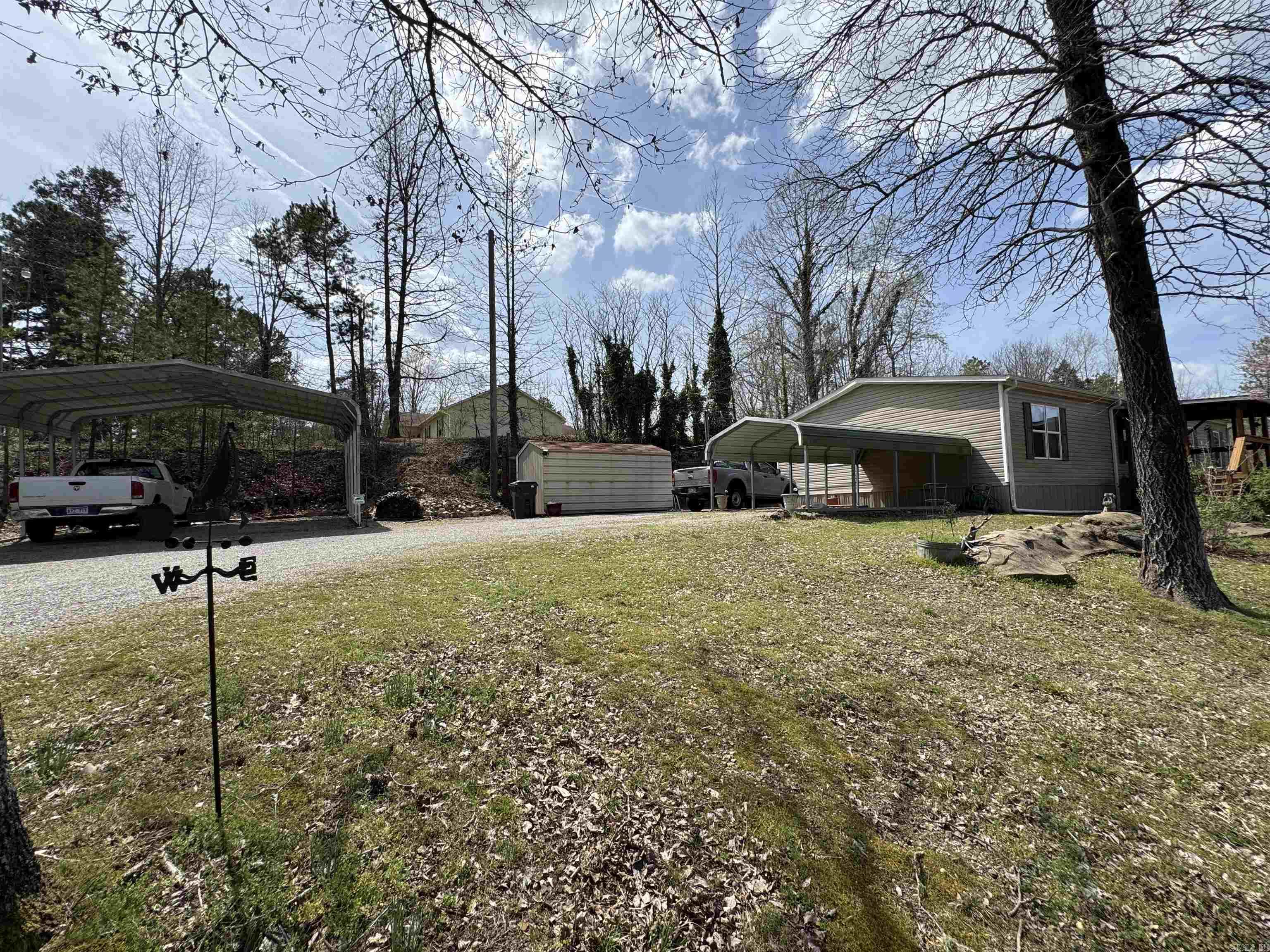 8135  Park  Fountain Lake, AR