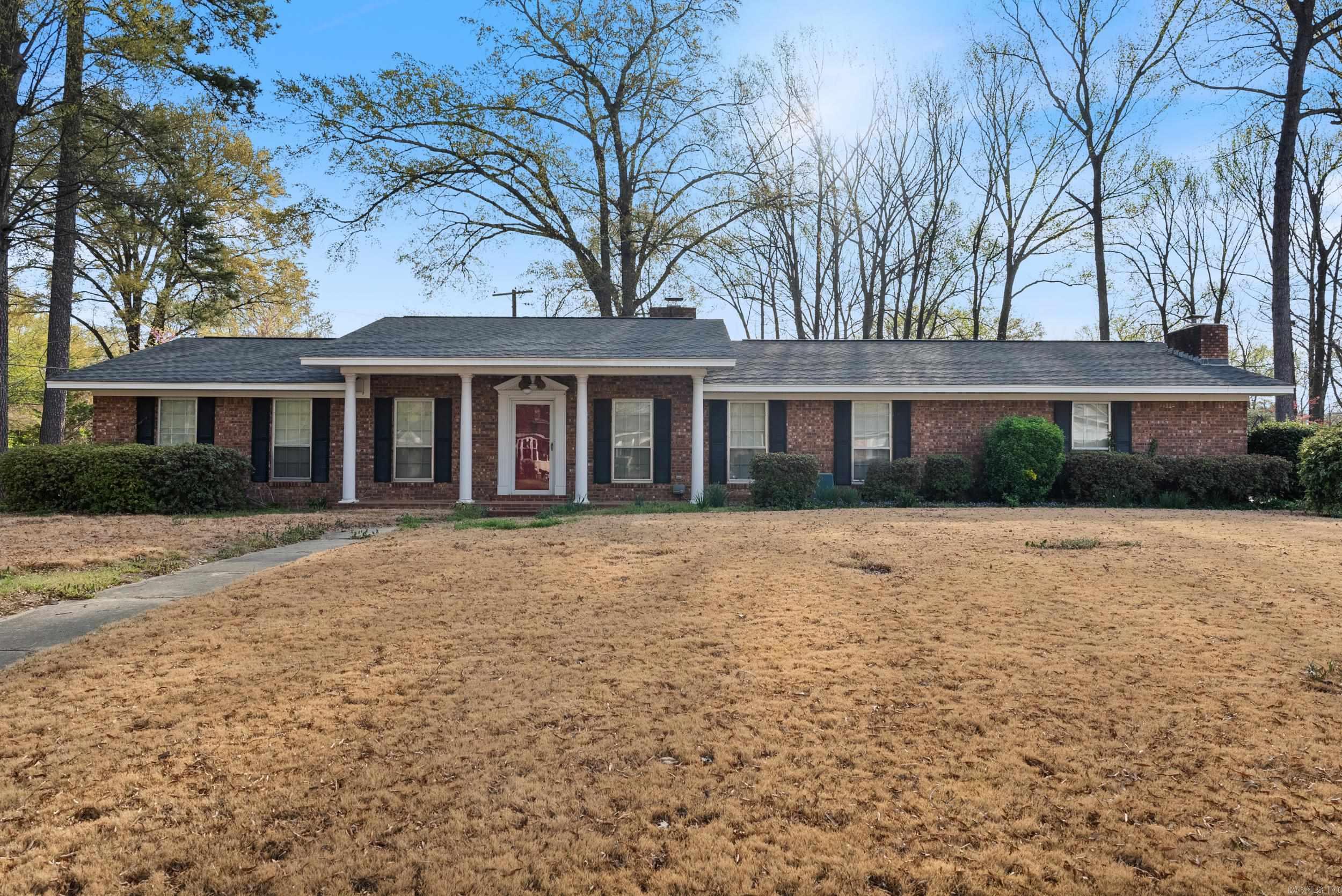 10  Deerwood Dr  Conway, AR