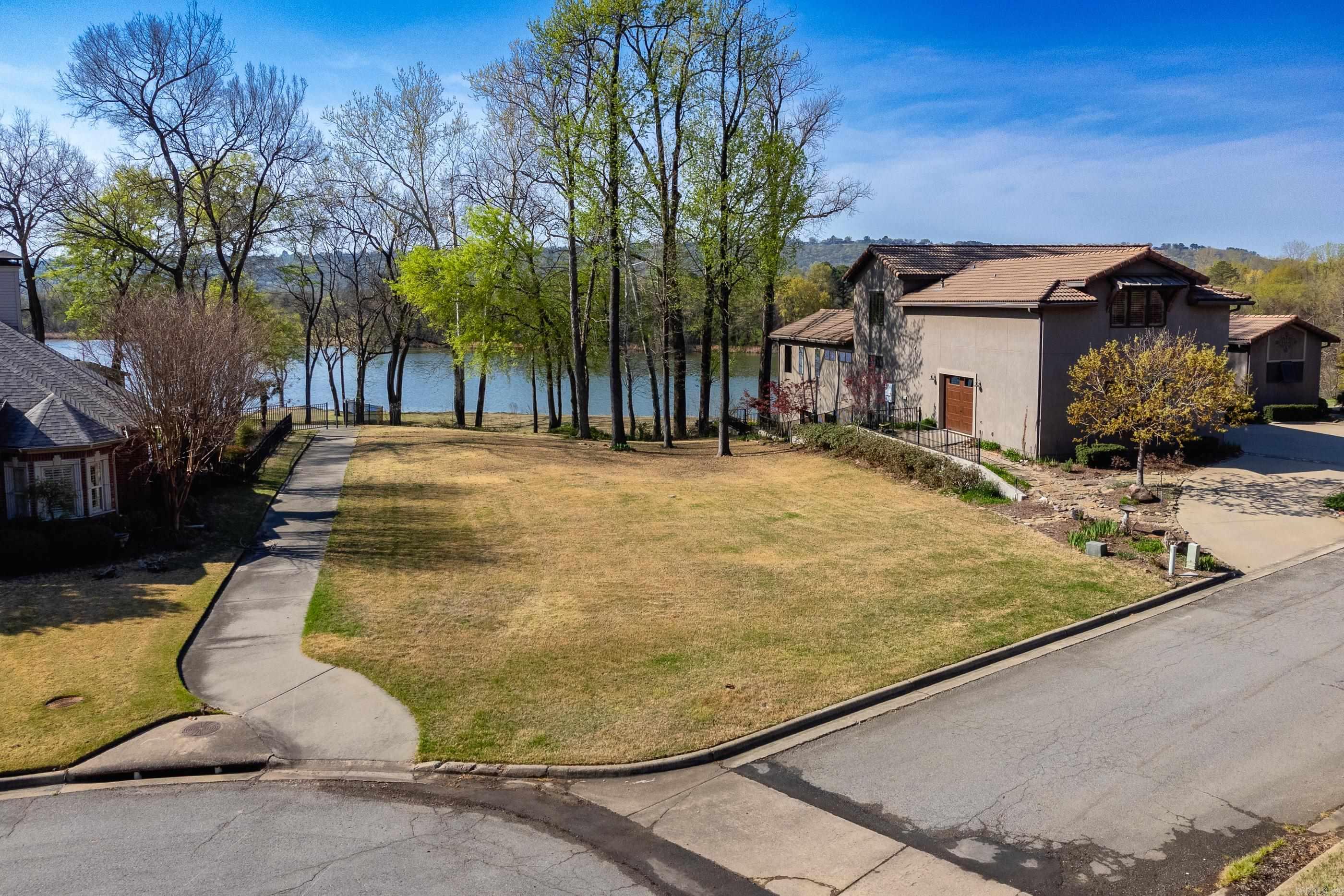 117  Turtle Creek Cove  Maumelle, AR