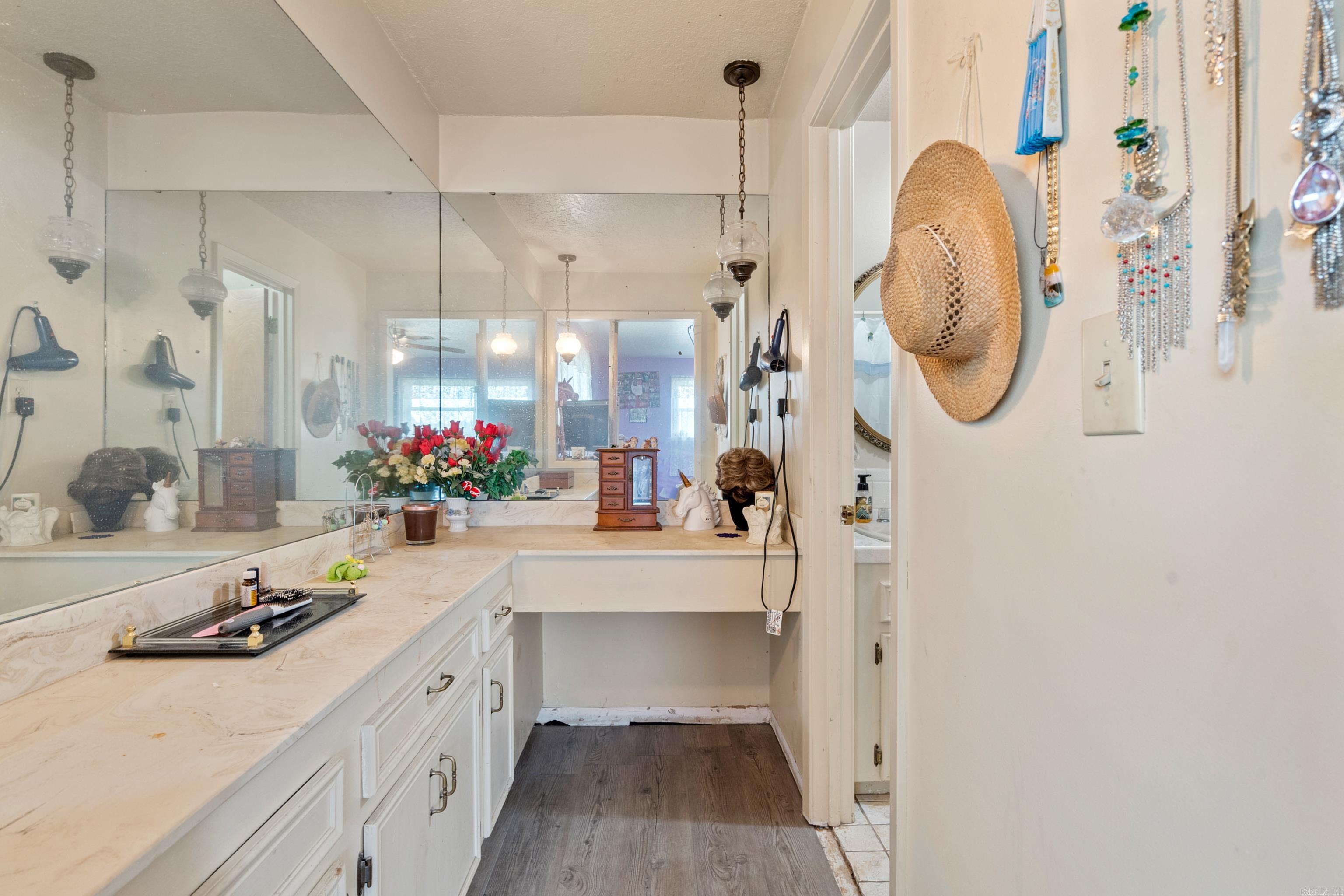 1694  Amity  Hot Springs, AR