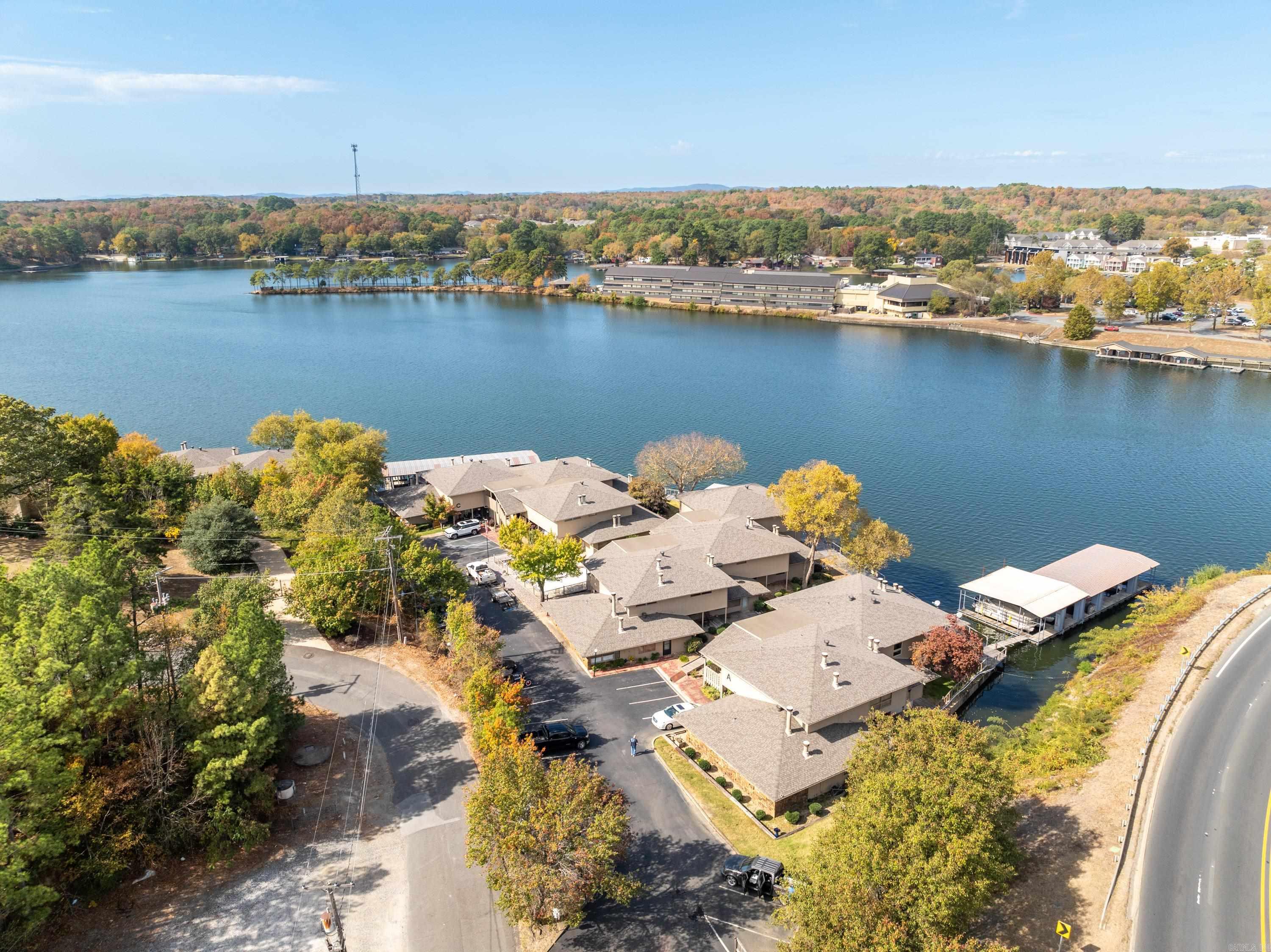 100 Bayou Point Hot Springs, AR 71913