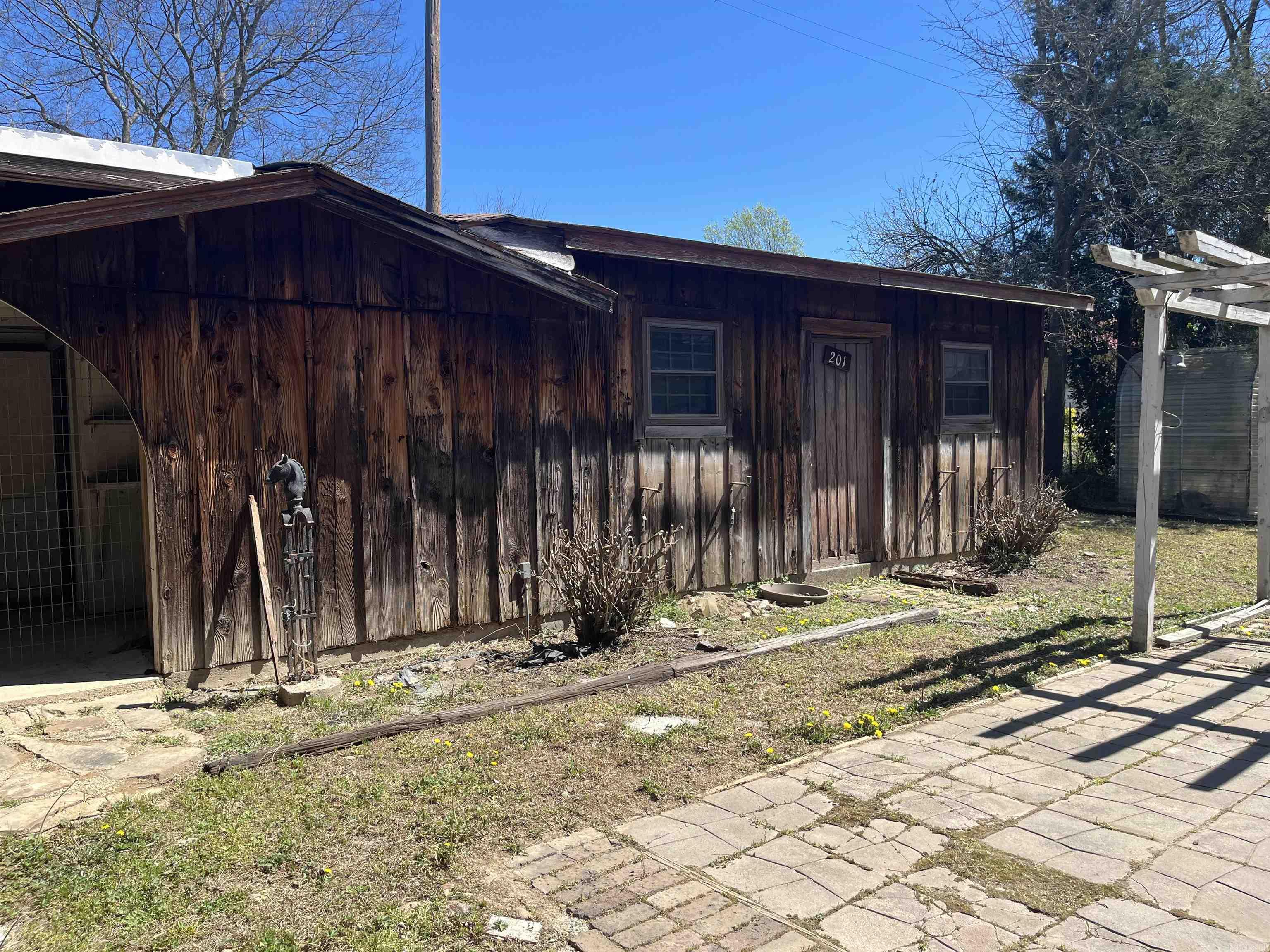 204 S 3RD  Glenwood, AR