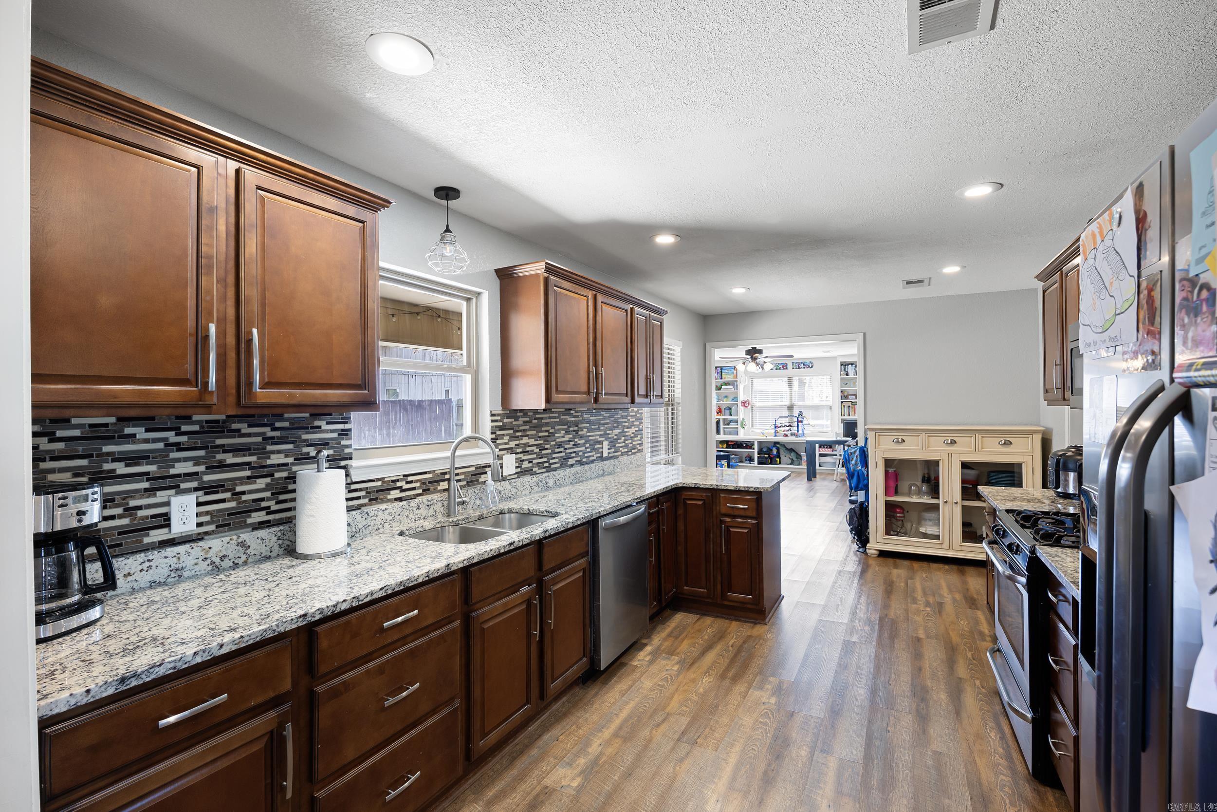 409 S Arlington  Russellville, AR