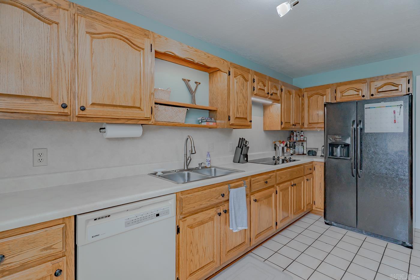 2812  Finch  Paragould, AR