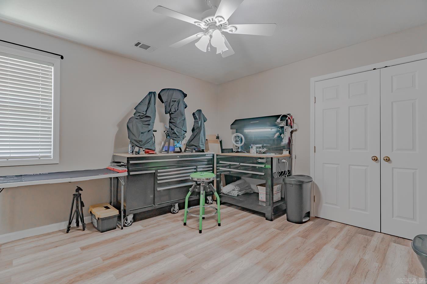 2812  Finch  Paragould, AR
