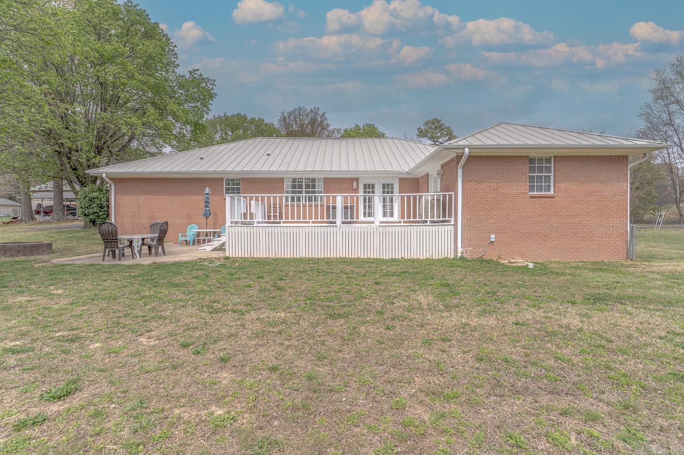 2812  Finch  Paragould, AR