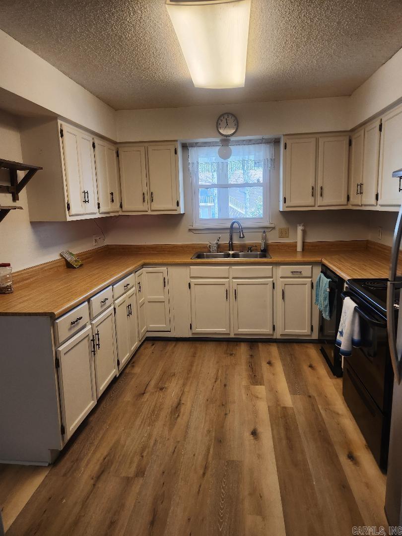 220  Cooper  Hot Springs, AR