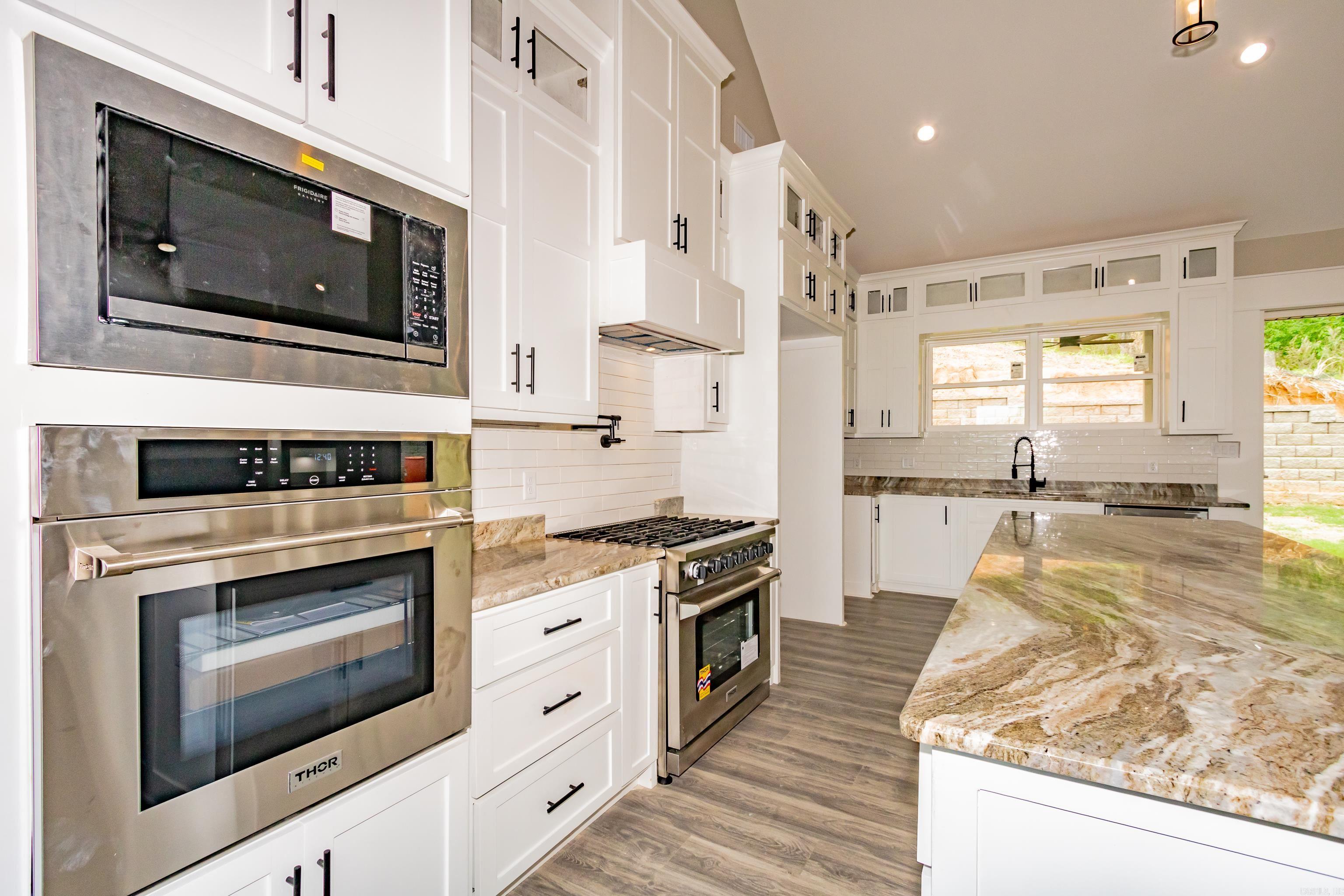 115  NAVAJO  Maumelle, AR