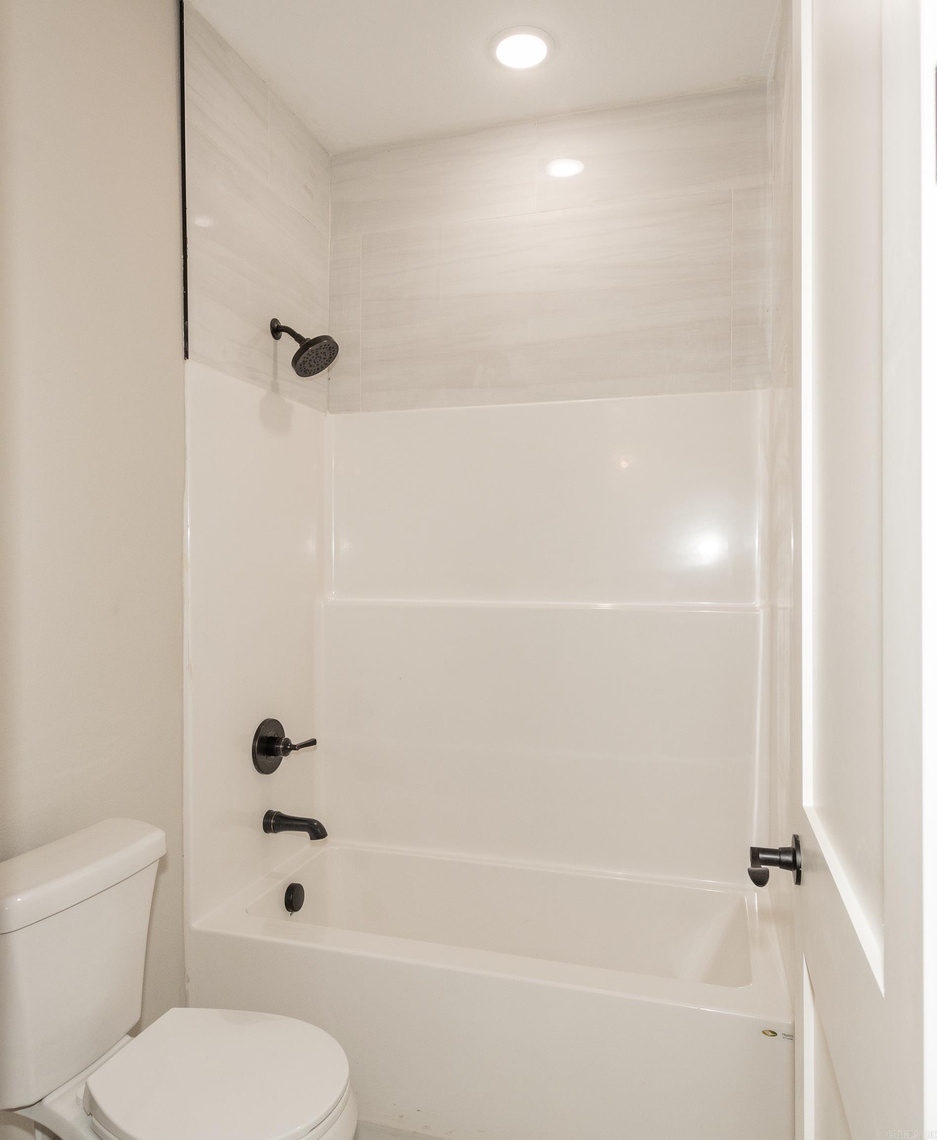 115  NAVAJO  Maumelle, AR