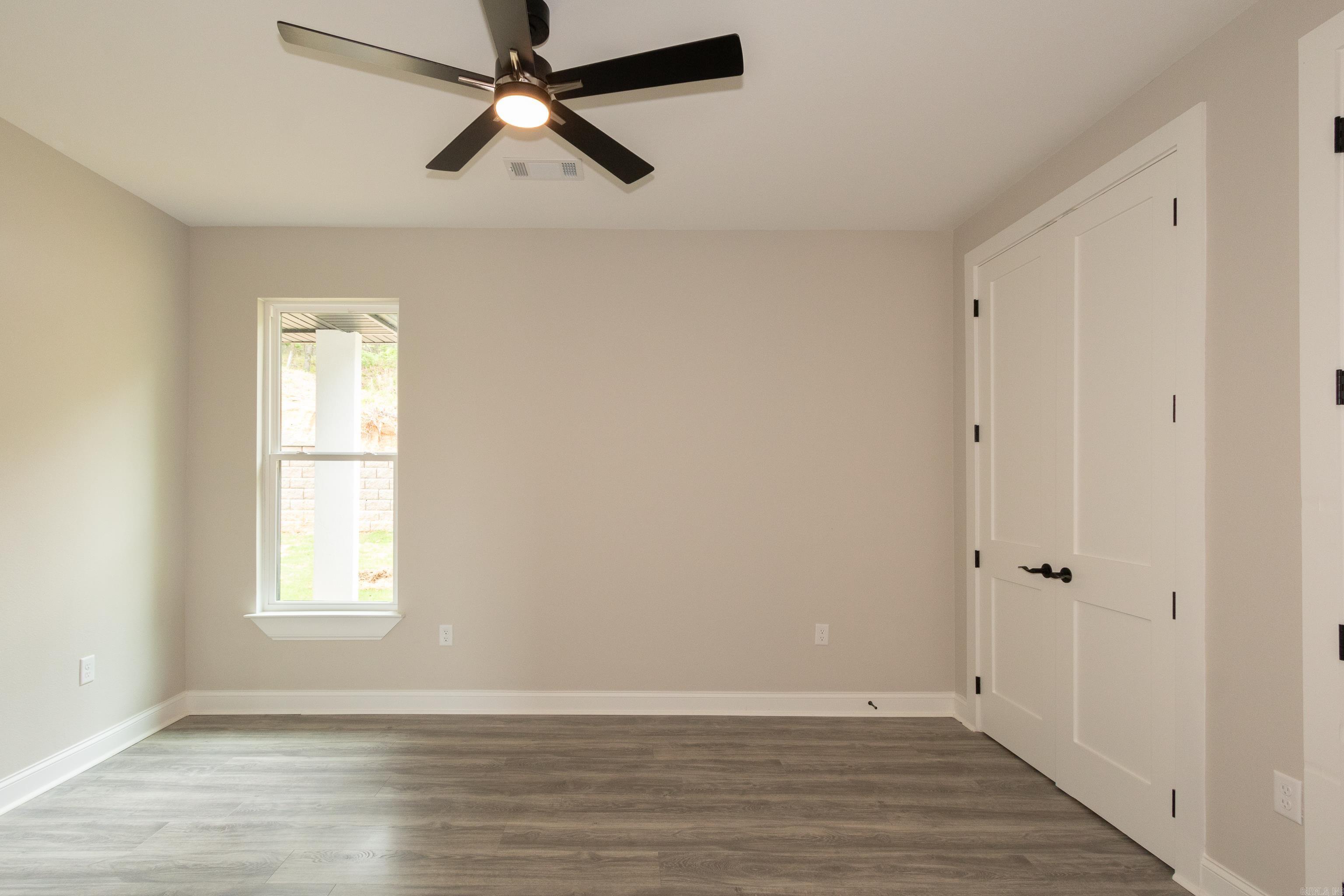 115  NAVAJO  Maumelle, AR