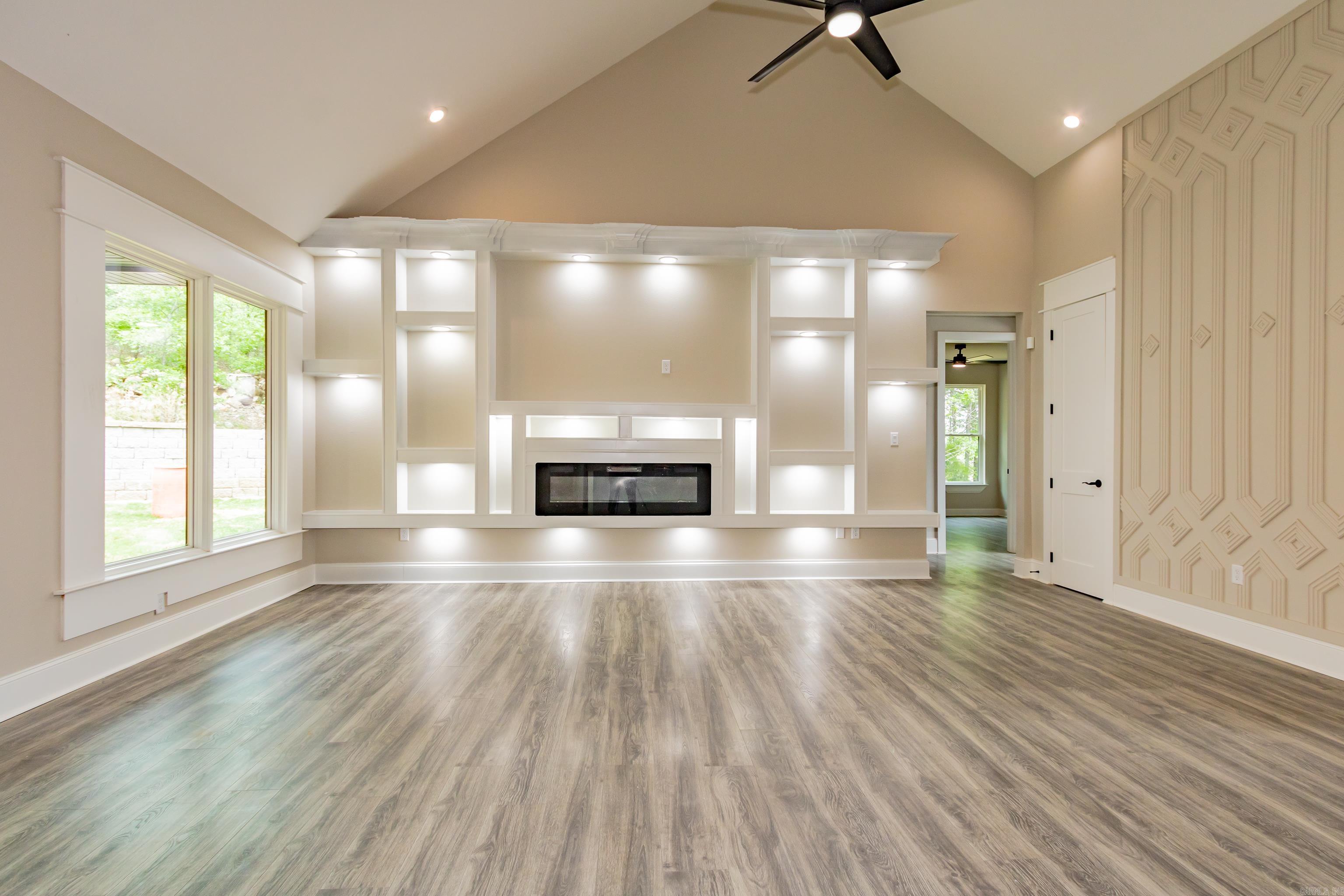115  NAVAJO  Maumelle, AR