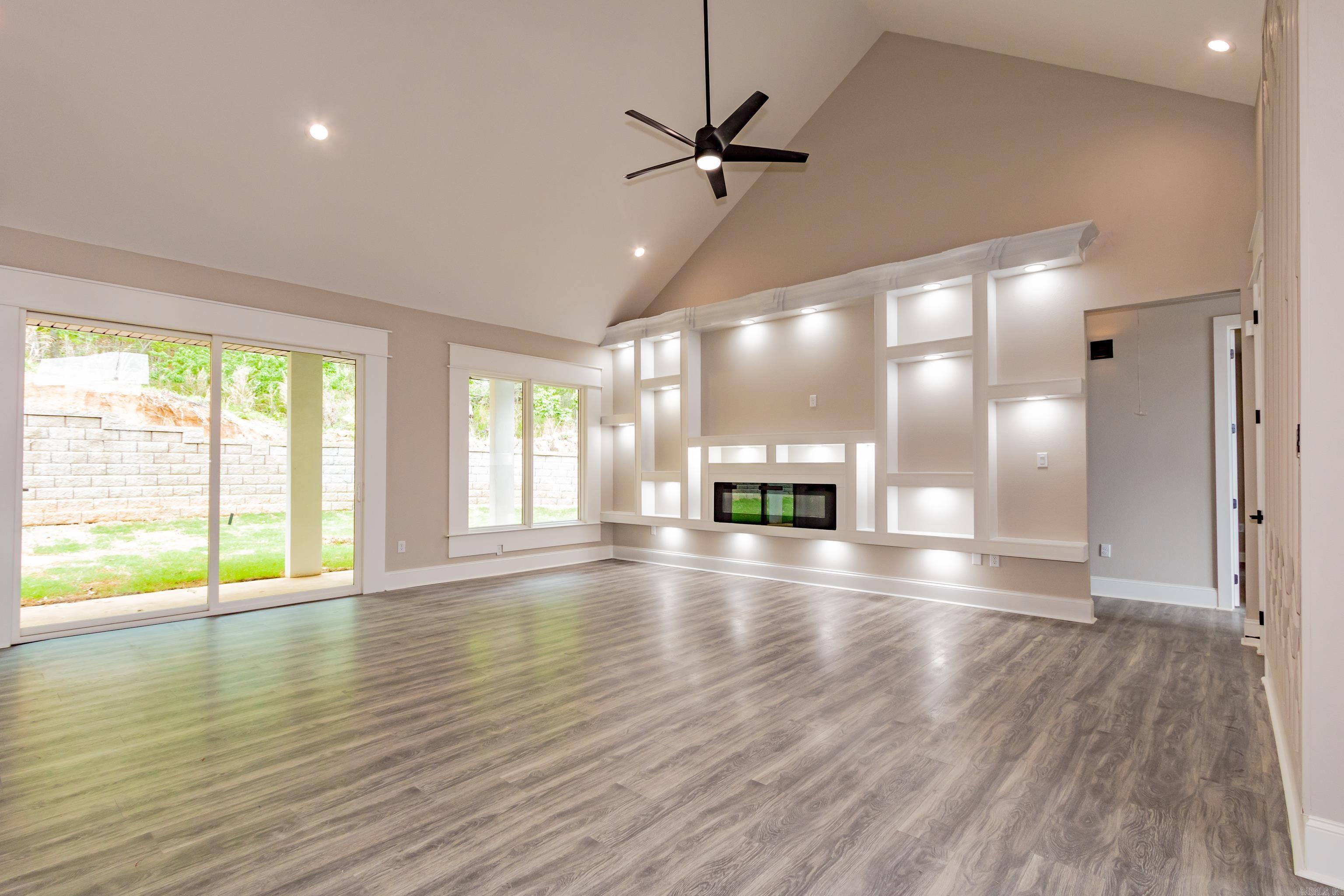 115  NAVAJO  Maumelle, AR