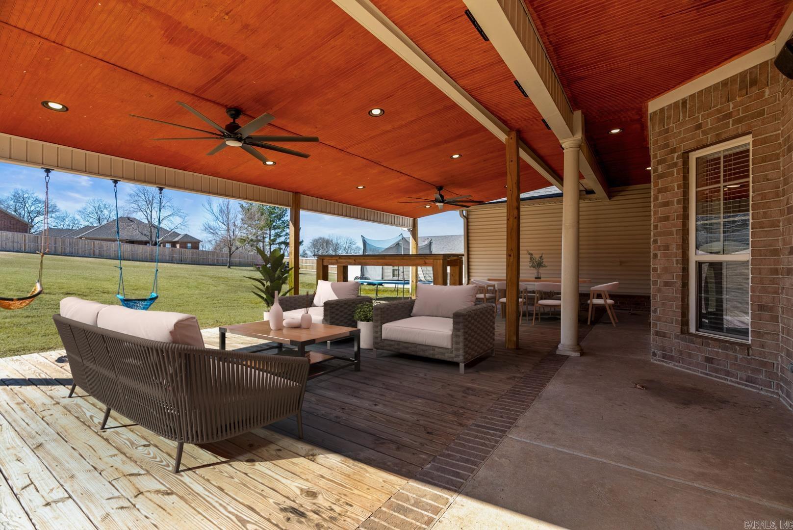 11 Brookside Drive Greenbrier, AR 72058-9999