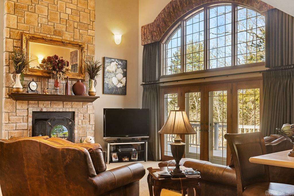 1211 CHESTNUT HILLS Drive Mountain Home, AR 72653