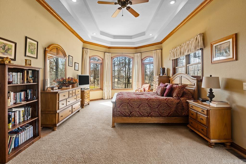1211 CHESTNUT HILLS Drive Mountain Home, AR 72653