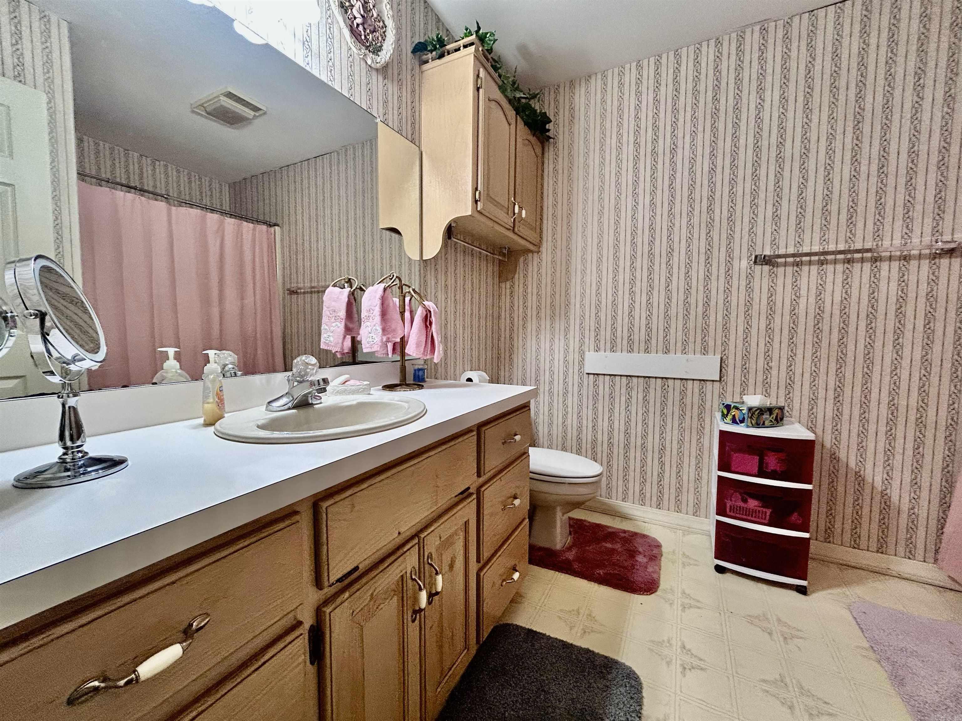 33 Violet Lane Russellville, AR 72802