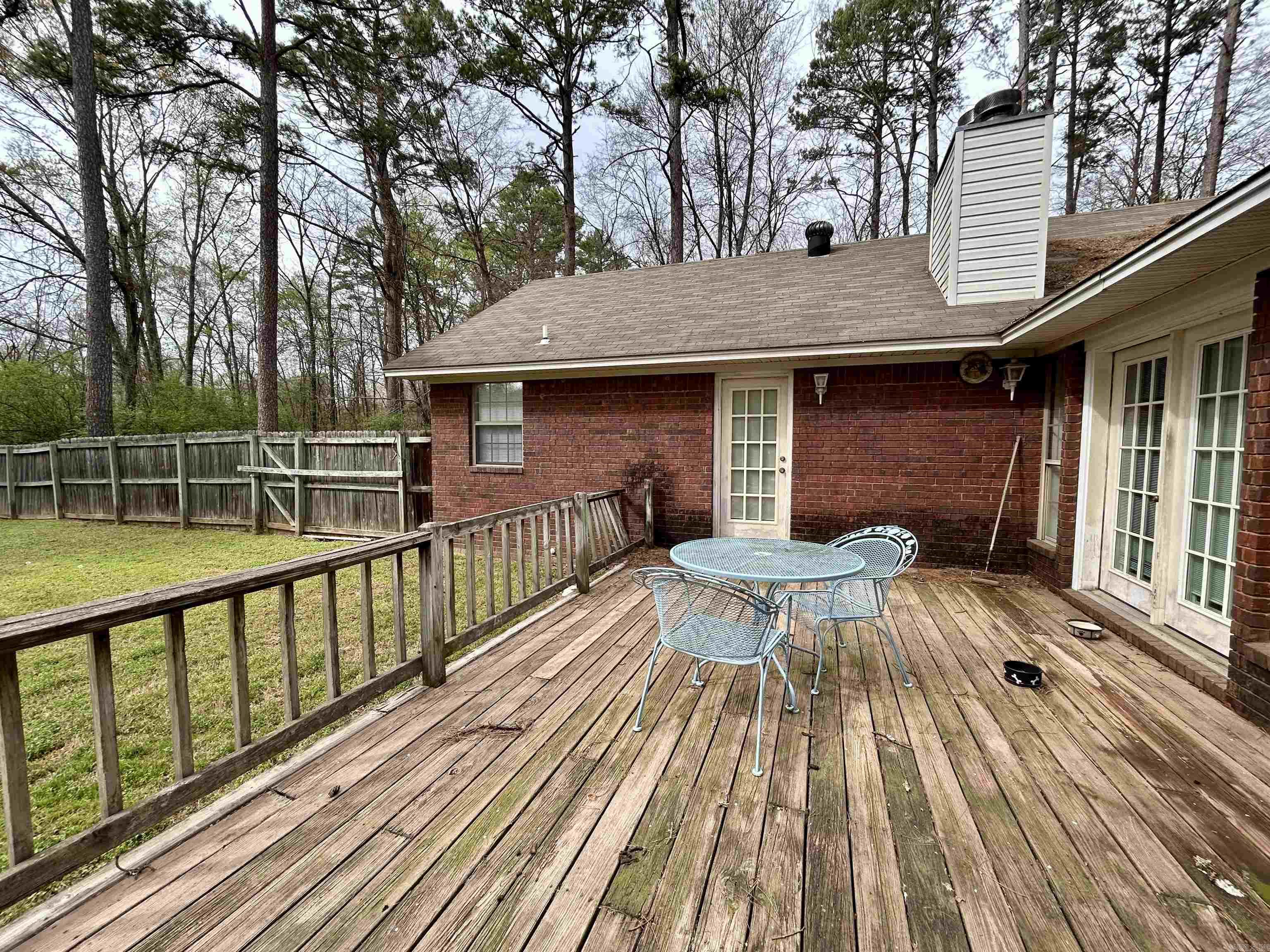 33 Violet Lane Russellville, AR 72802