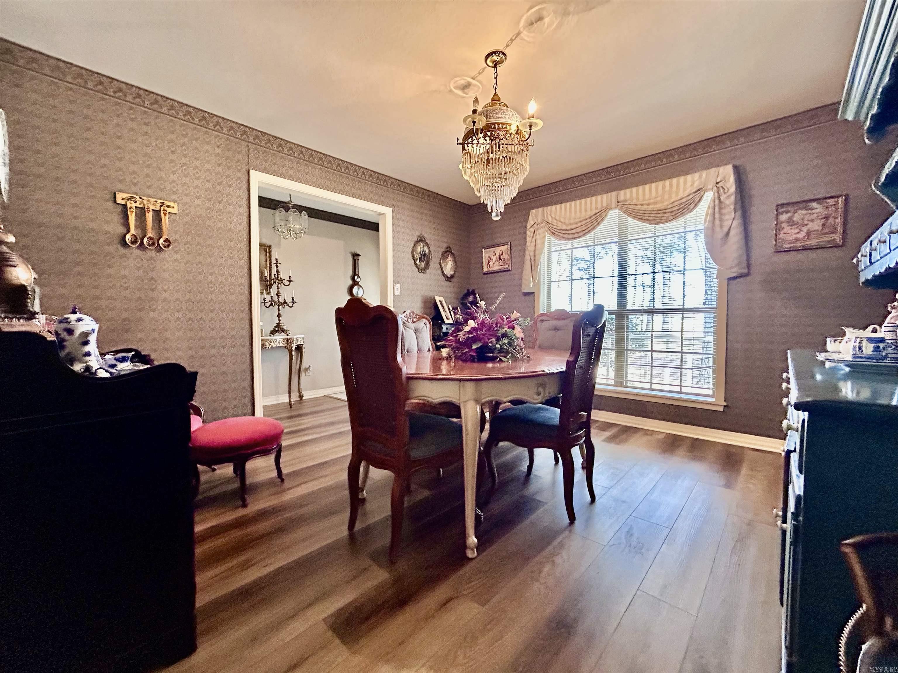 33 Violet Lane Russellville, AR 72802
